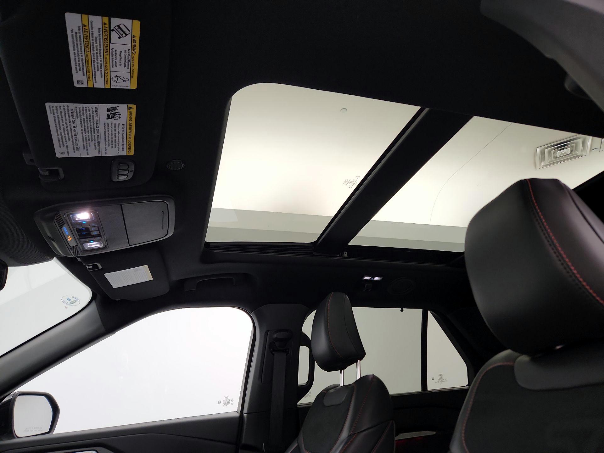 Thumbnail: 2025 Ford Explorer - 20