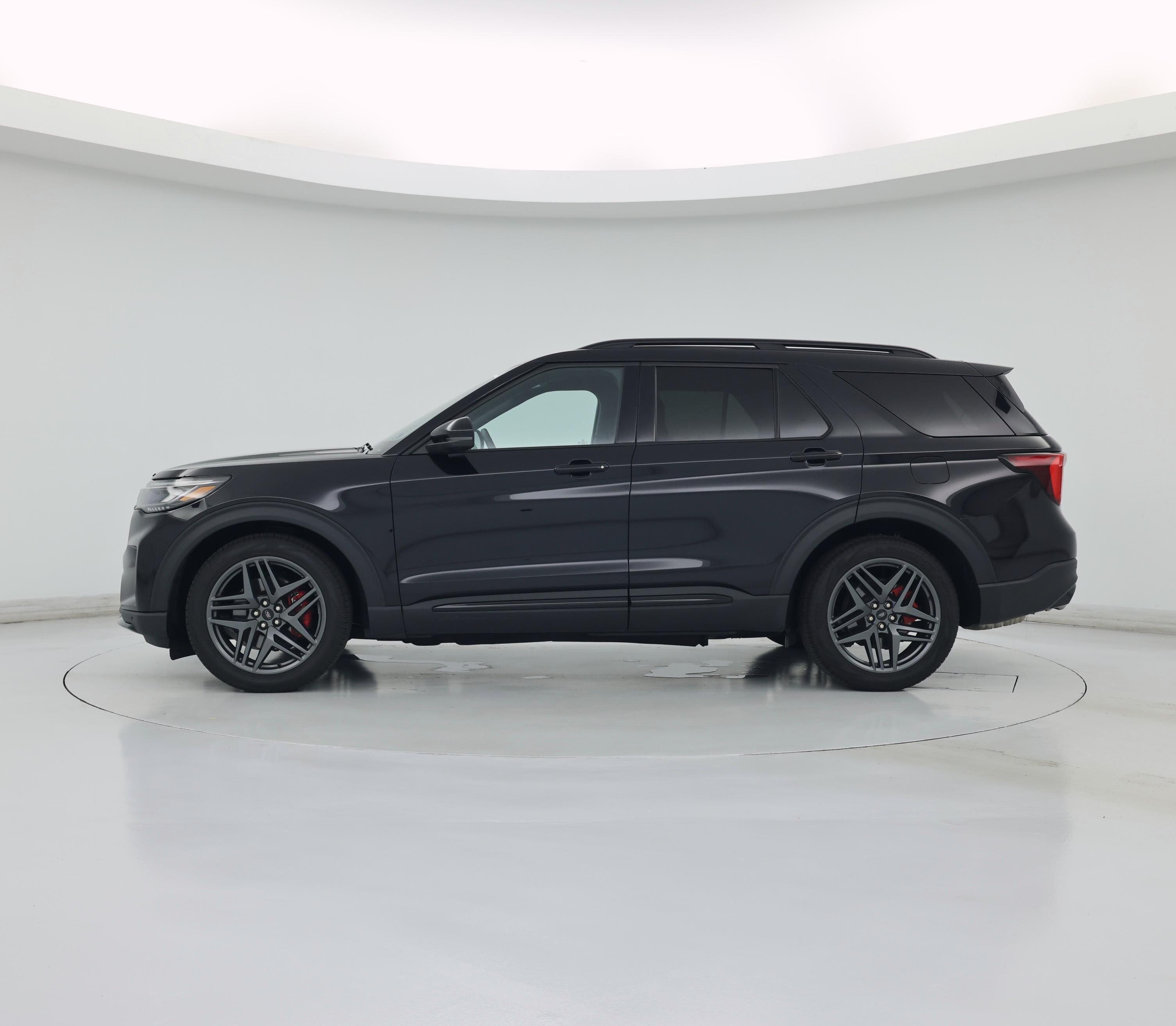 Thumbnail: 2025 Ford Explorer - 3