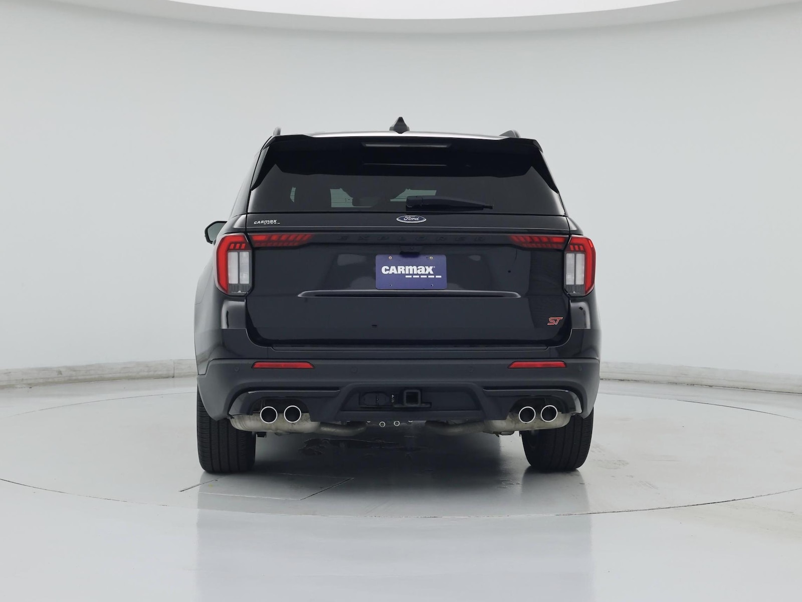 2025 Ford Explorer ST - Photo 7