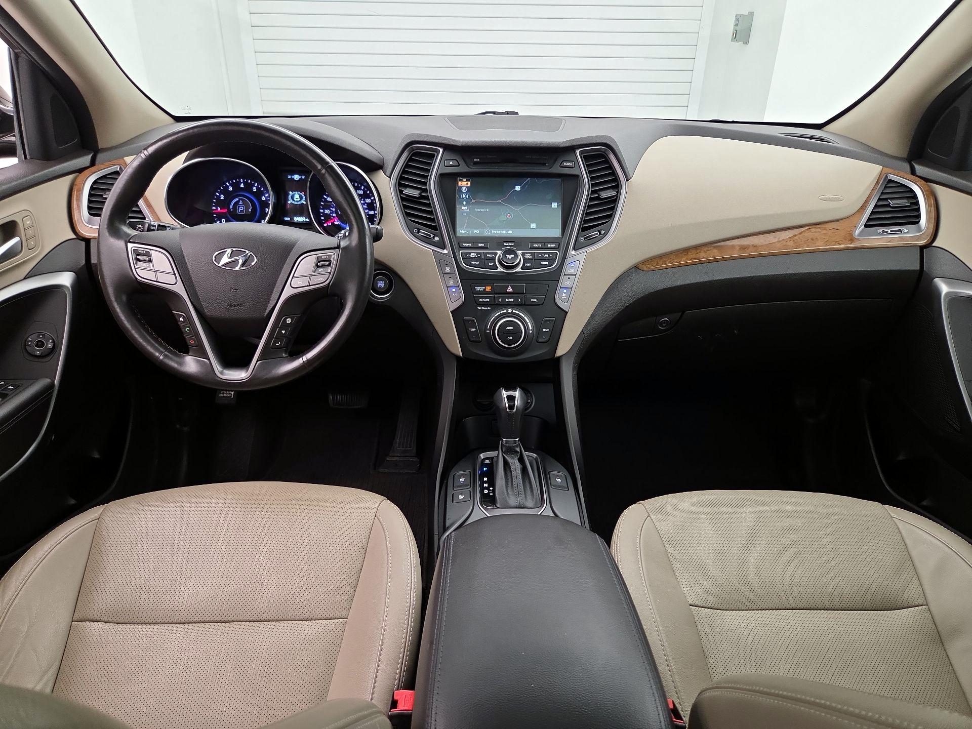 Thumbnail: 2015 Hyundai Santa Fe - 9