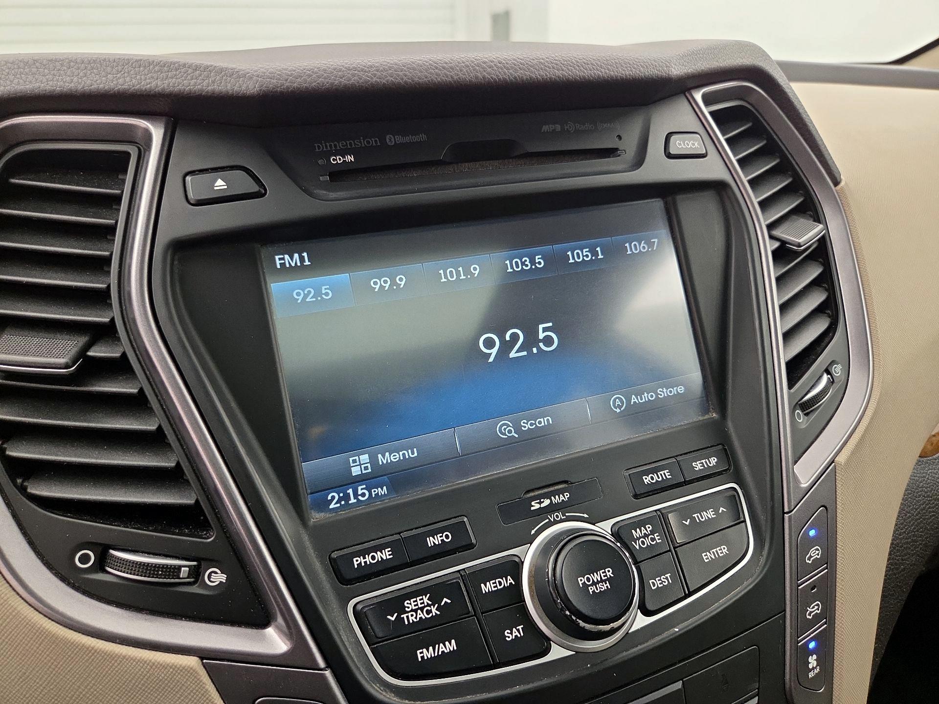 Thumbnail: 2015 Hyundai Santa Fe - 16