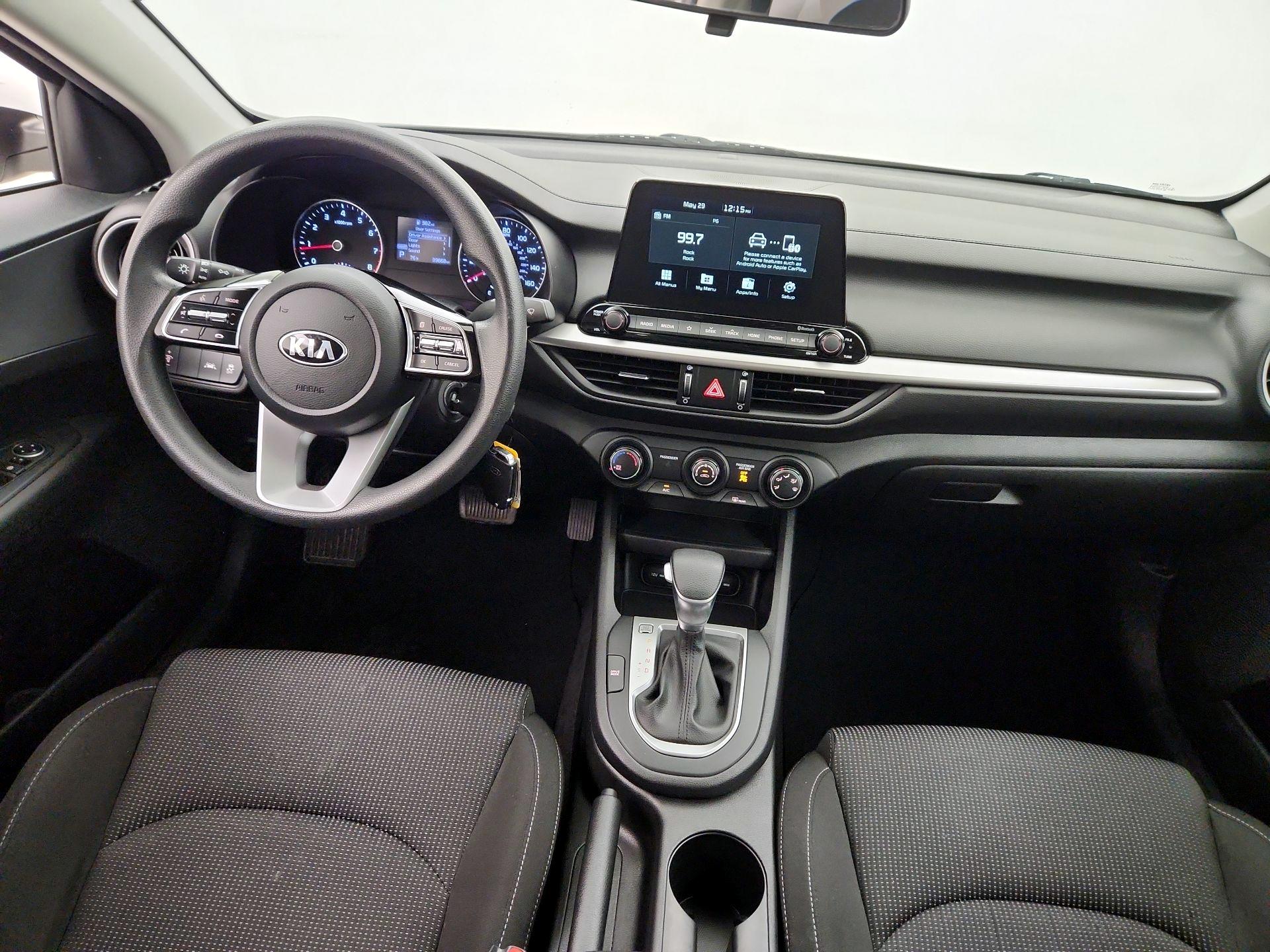 Thumbnail: 2021 Kia Forte - 9
