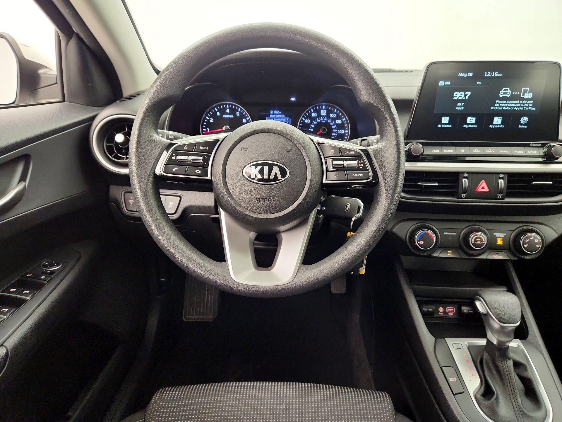 Thumbnail: 2021 Kia Forte - 10