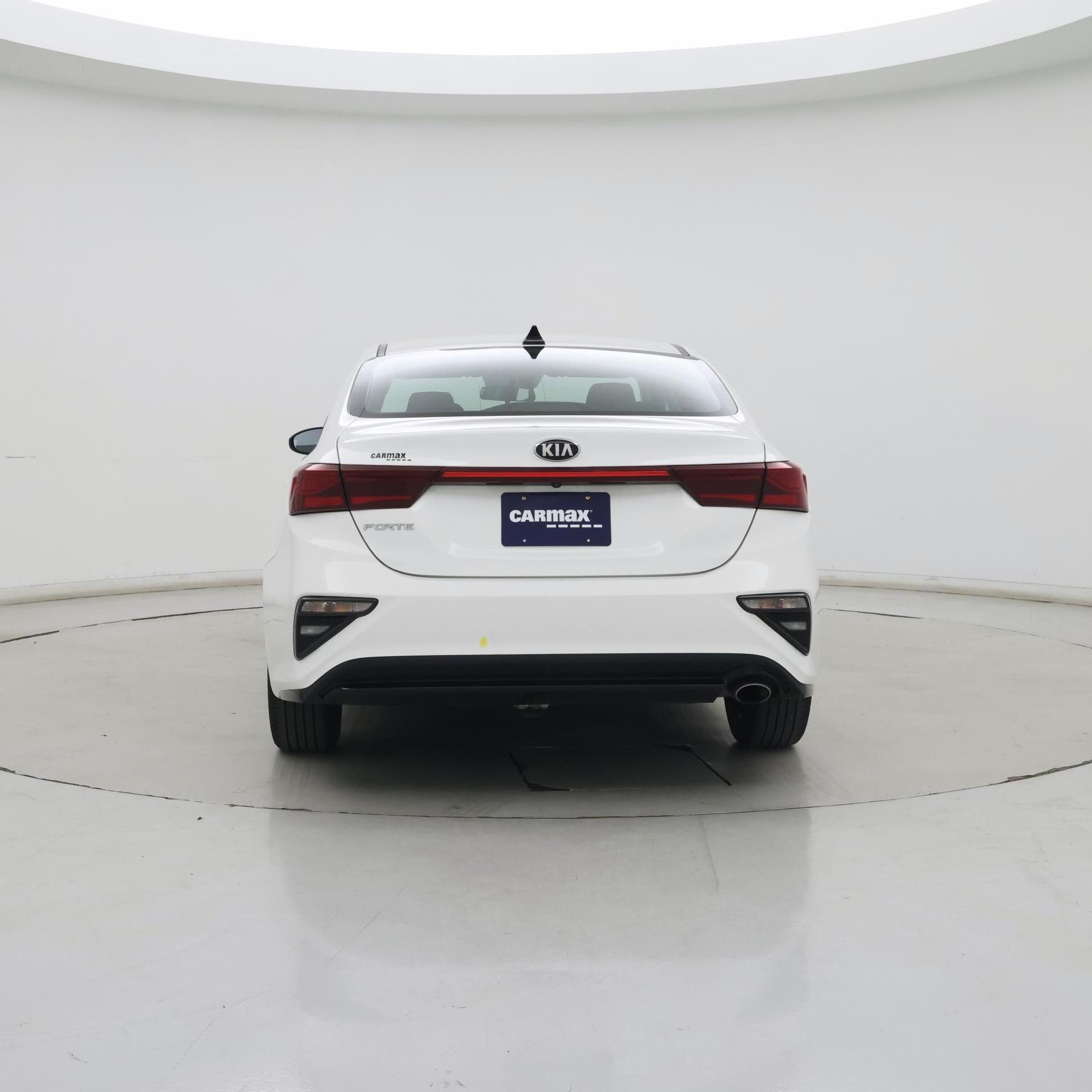 Thumbnail: 2021 Kia Forte - 8