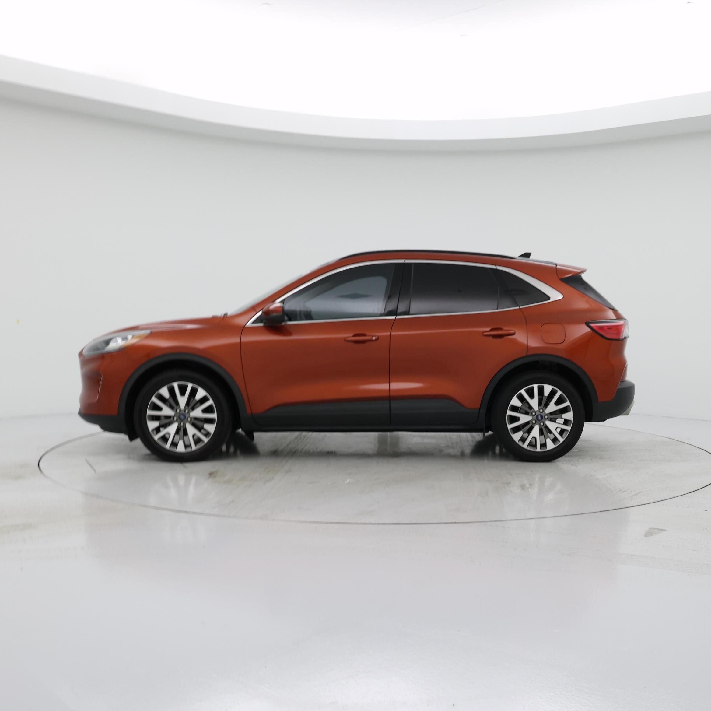 Thumbnail: 2020 Ford Escape - 3