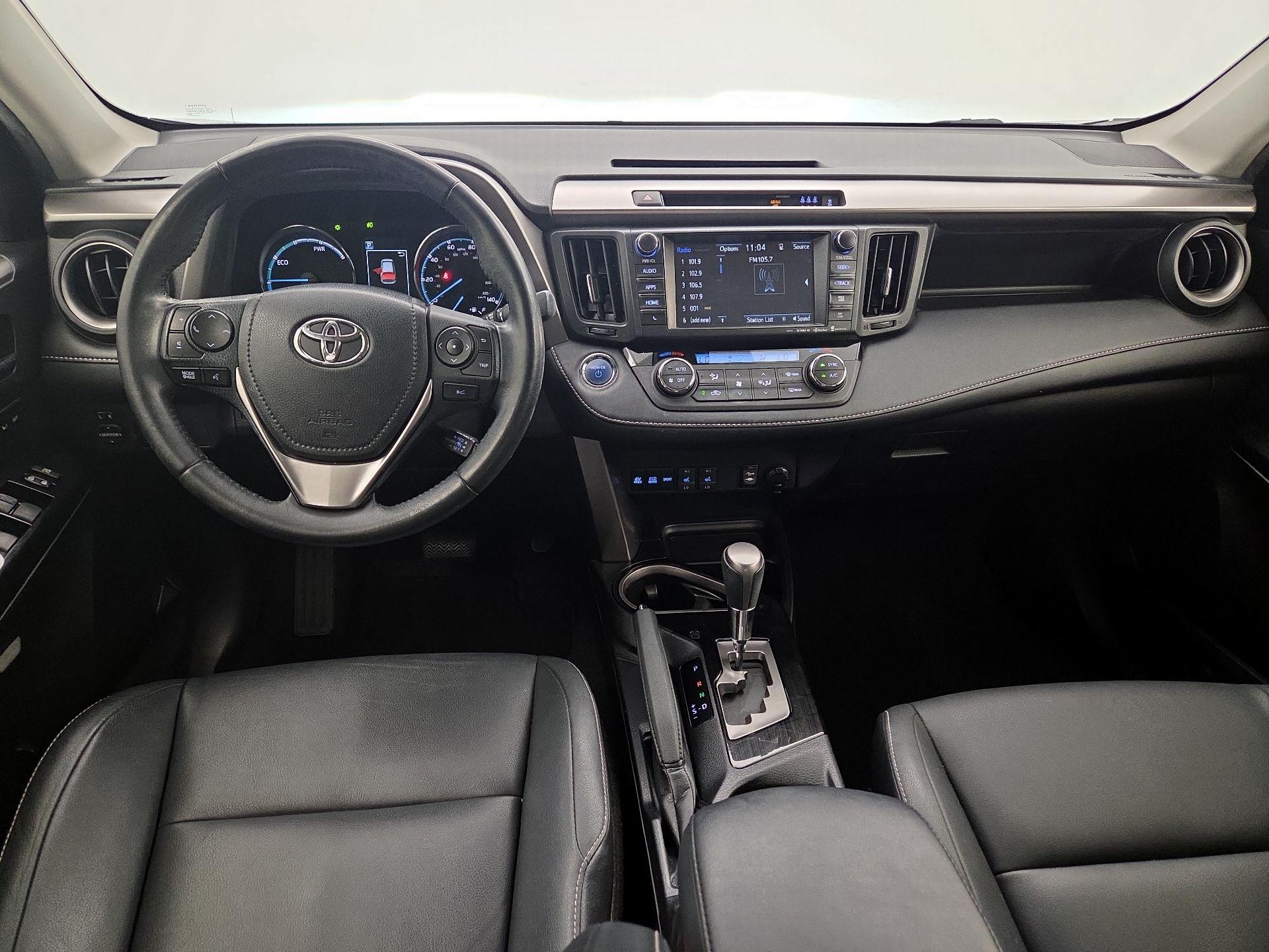 Thumbnail: 2017 Toyota RAV4 - 9