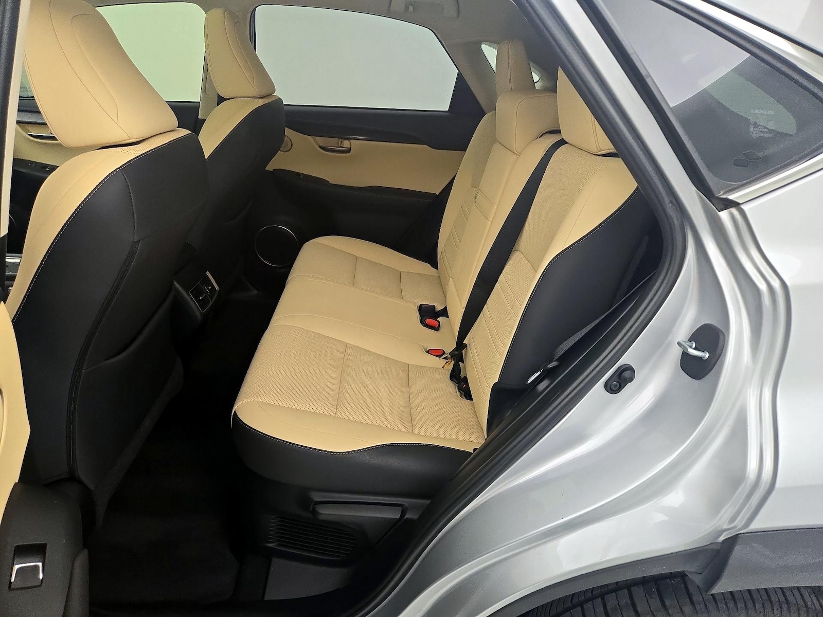 2019 Lexus NX 300 - Photo 22