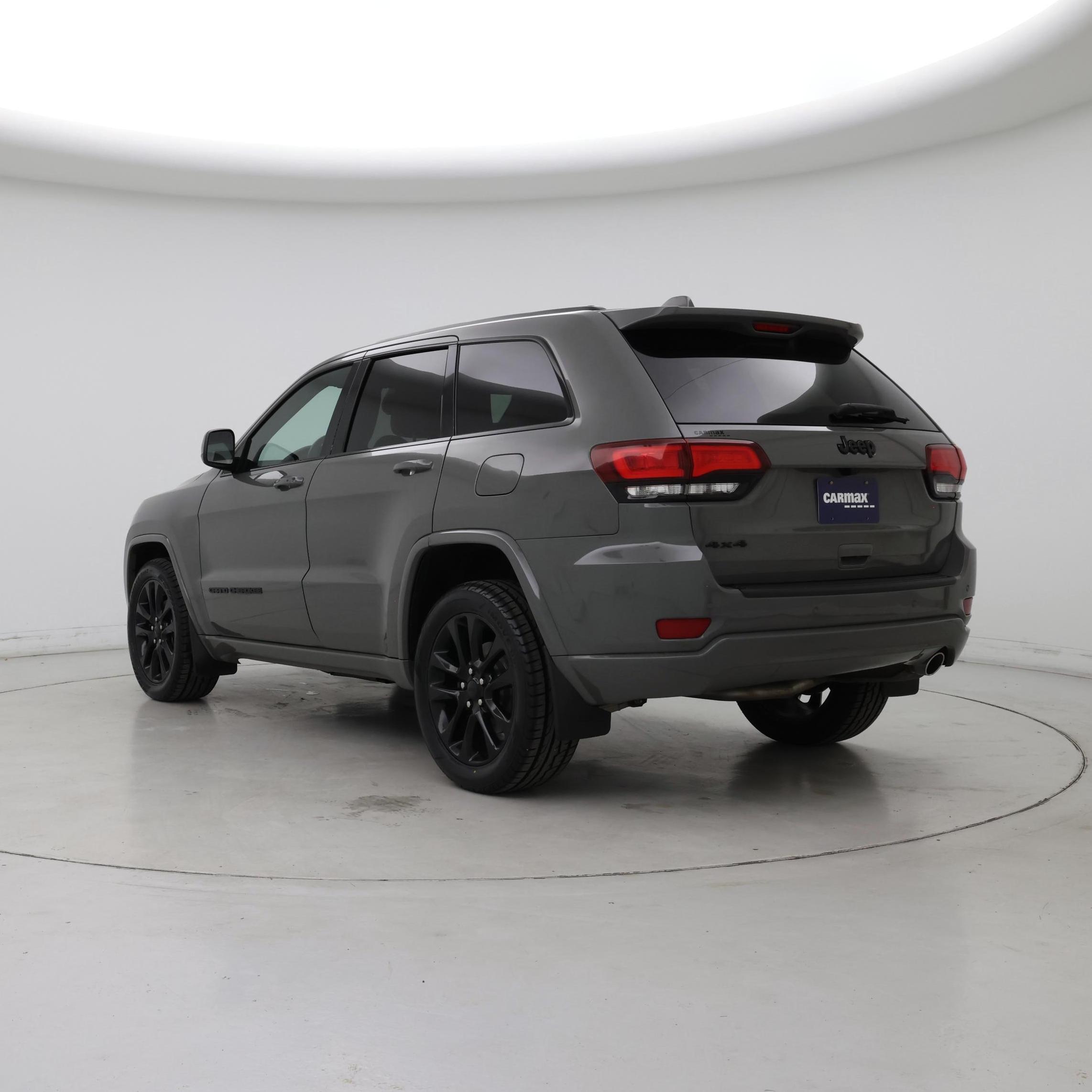 Thumbnail: 2020 Jeep Grand Cherokee - 2