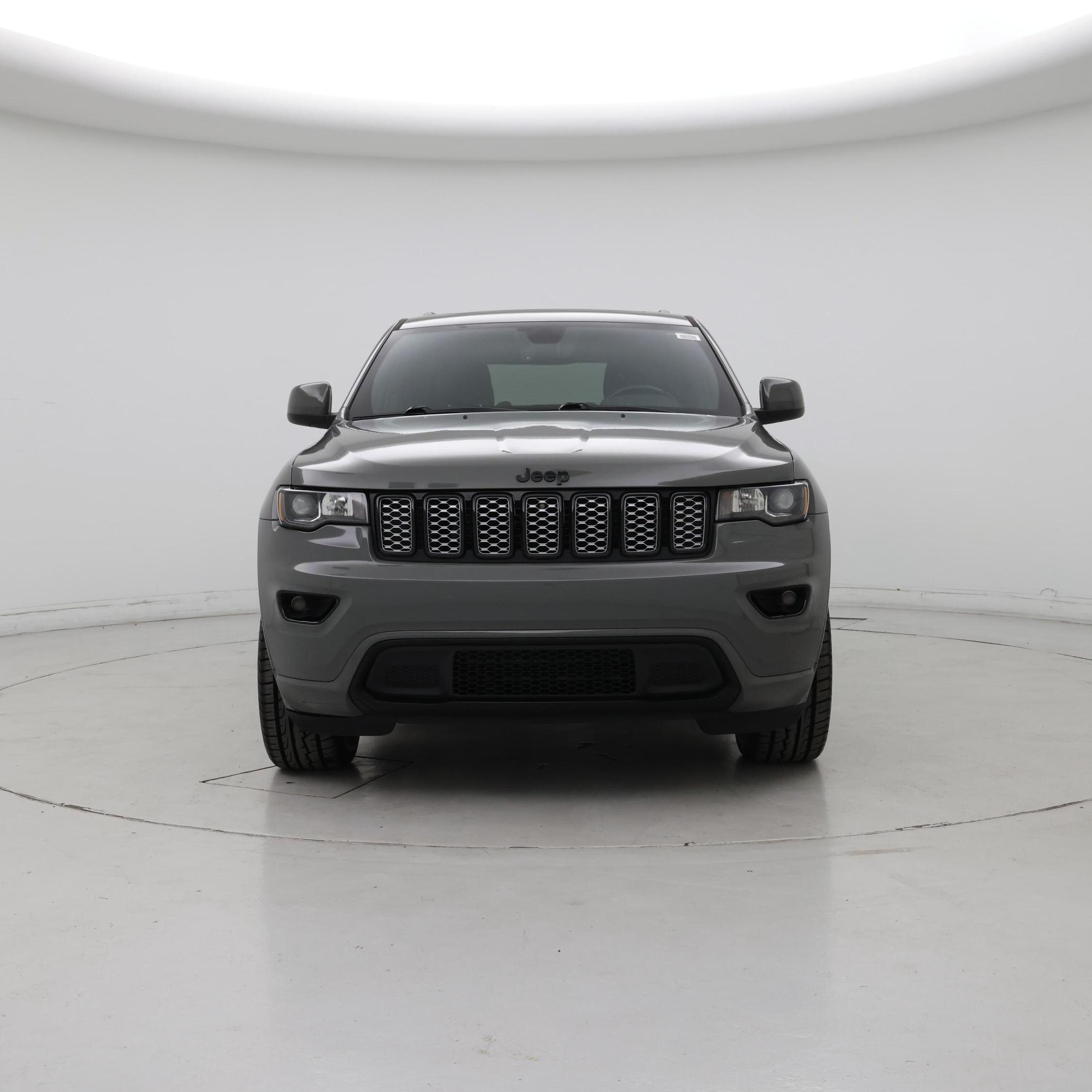 Thumbnail: 2020 Jeep Grand Cherokee - 5