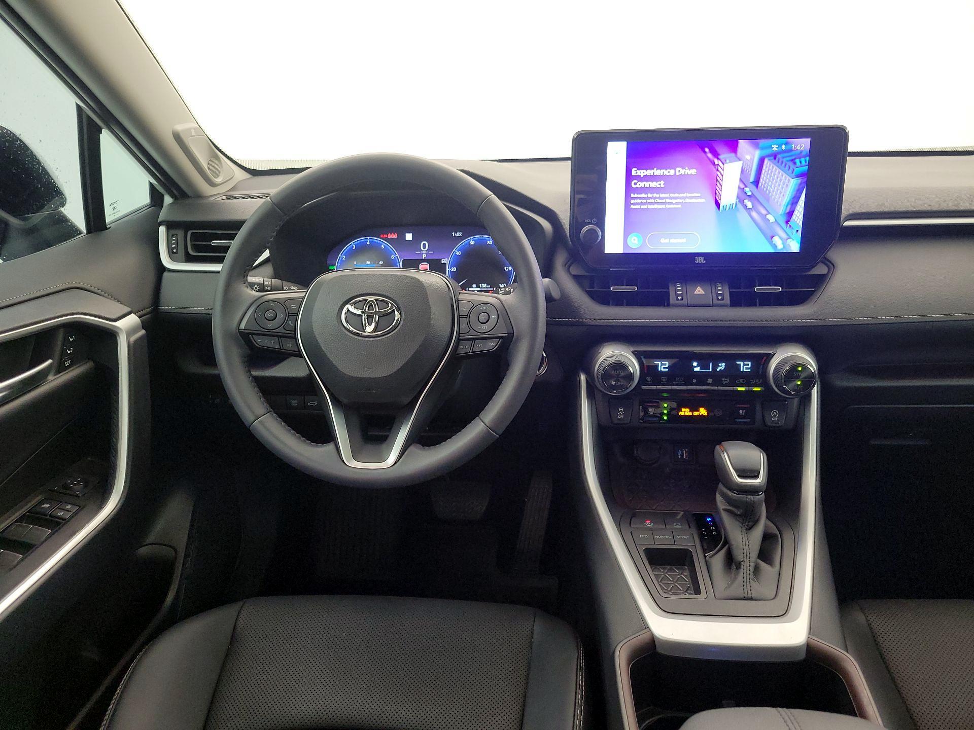 Thumbnail: 2025 Toyota RAV4 - 10