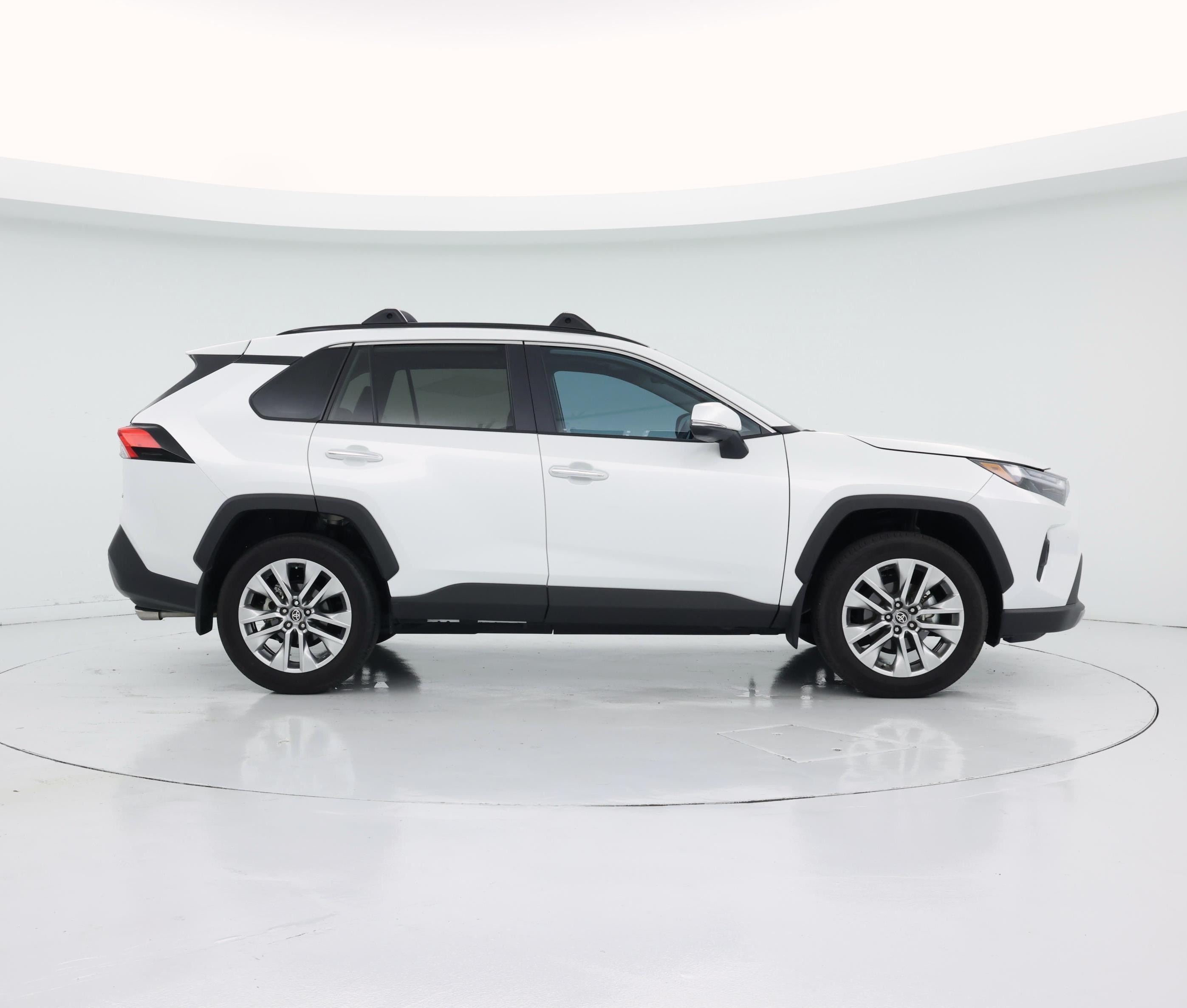 Thumbnail: 2025 Toyota RAV4 - 7