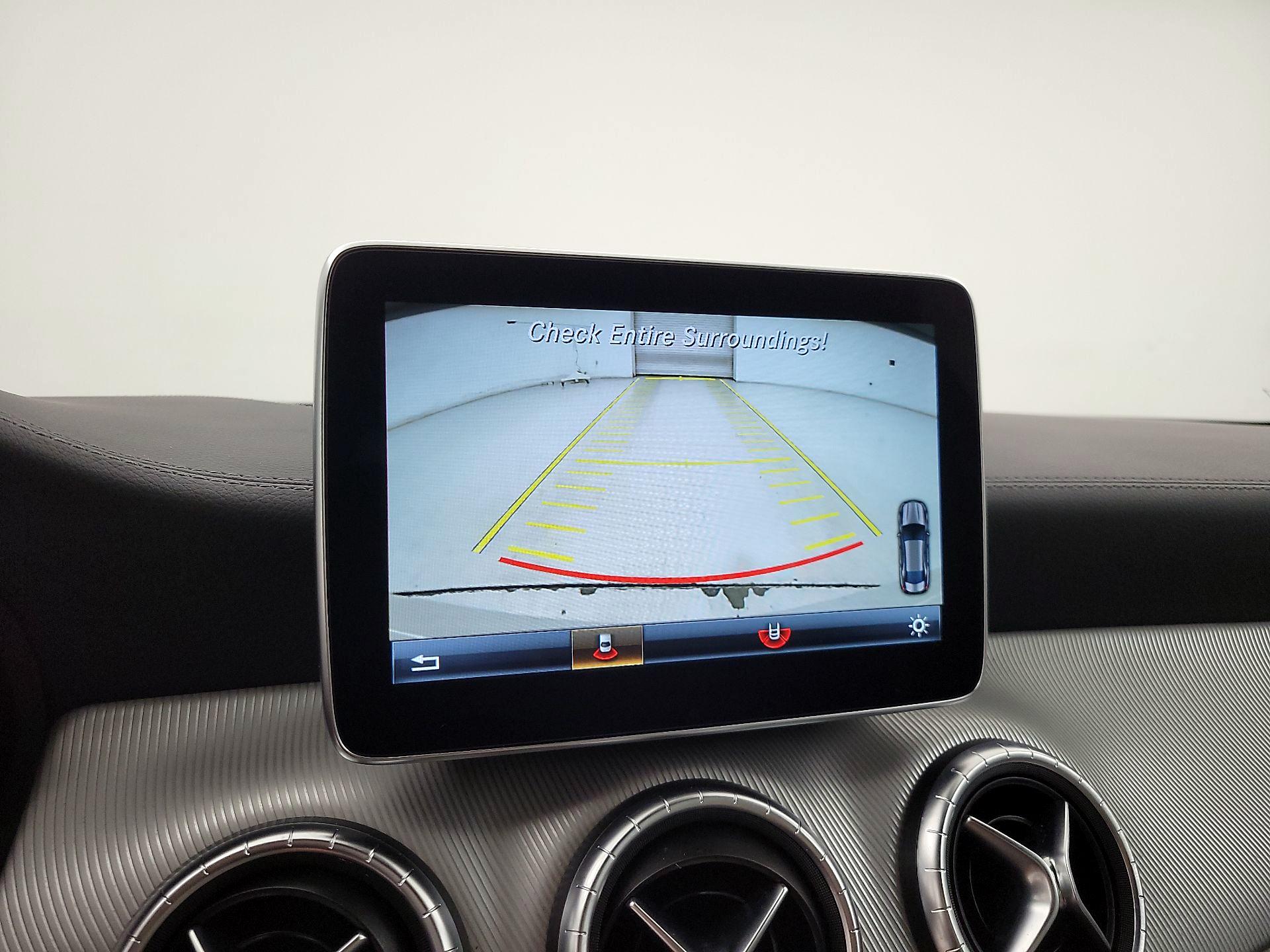 Thumbnail: 2015 Mercedes-Benz CLA - 14