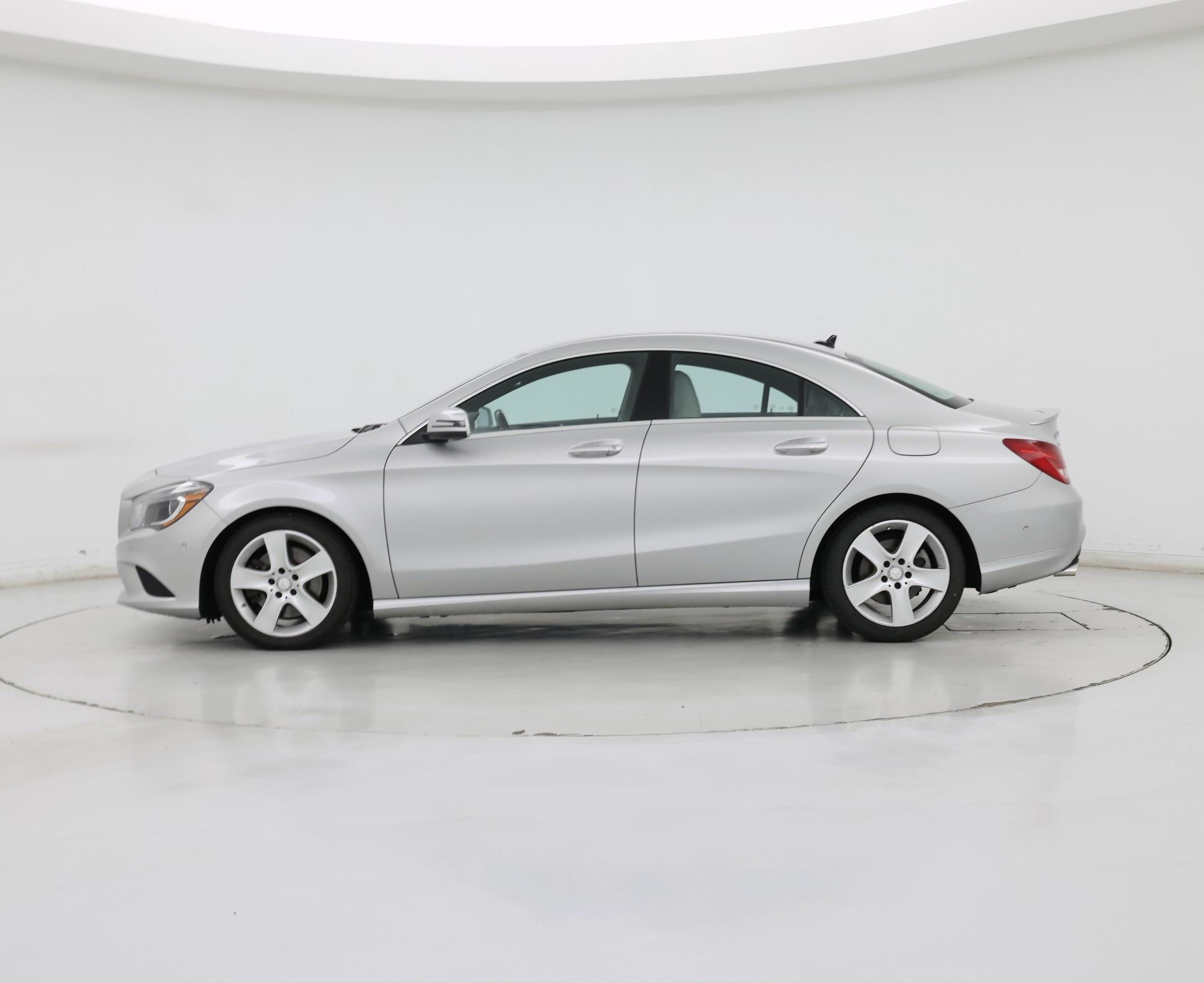 Thumbnail: 2015 Mercedes-Benz CLA - 3