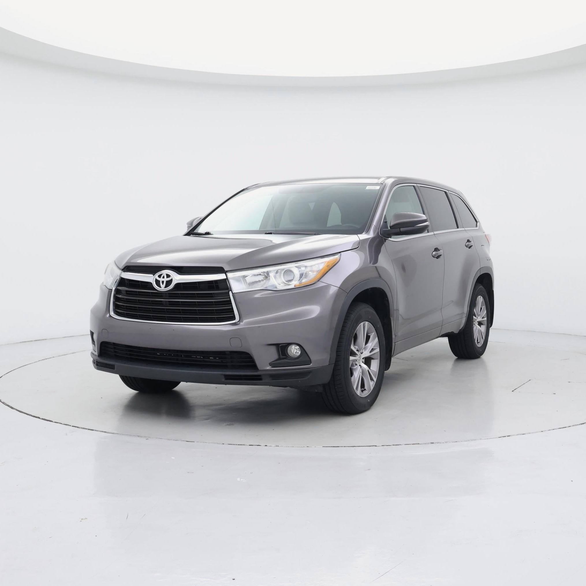 Thumbnail: 2015 Toyota Highlander - 4
