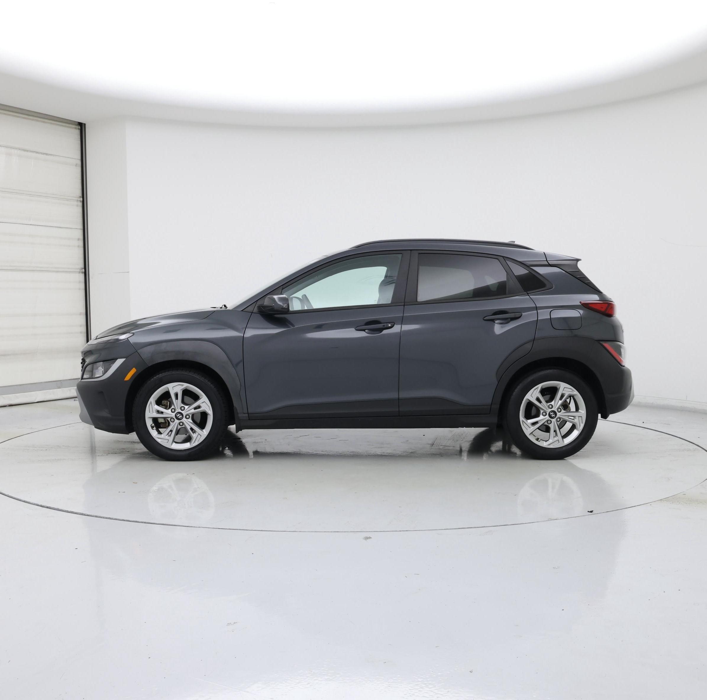 Thumbnail: 2022 Hyundai Kona - 3