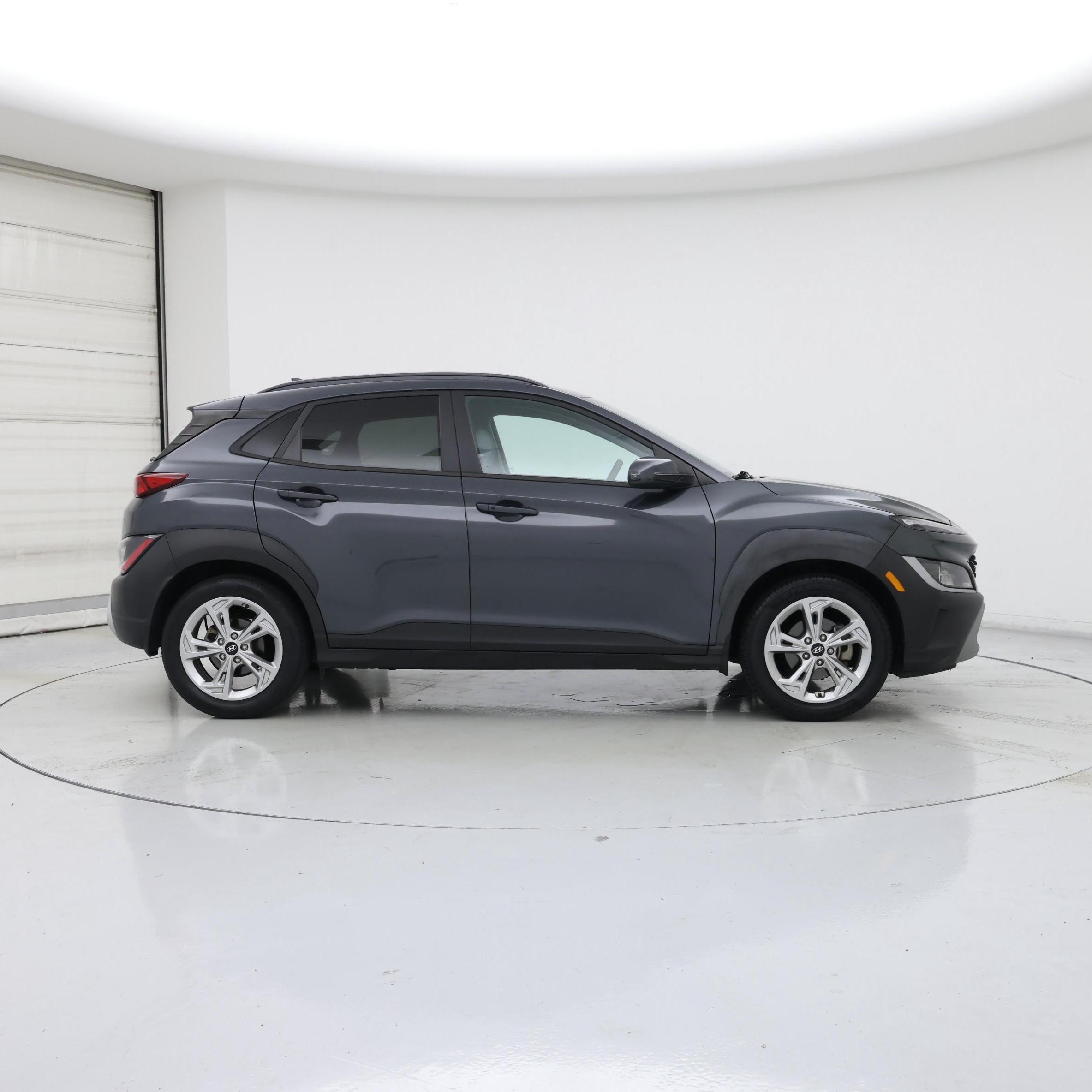 Thumbnail: 2022 Hyundai Kona - 7