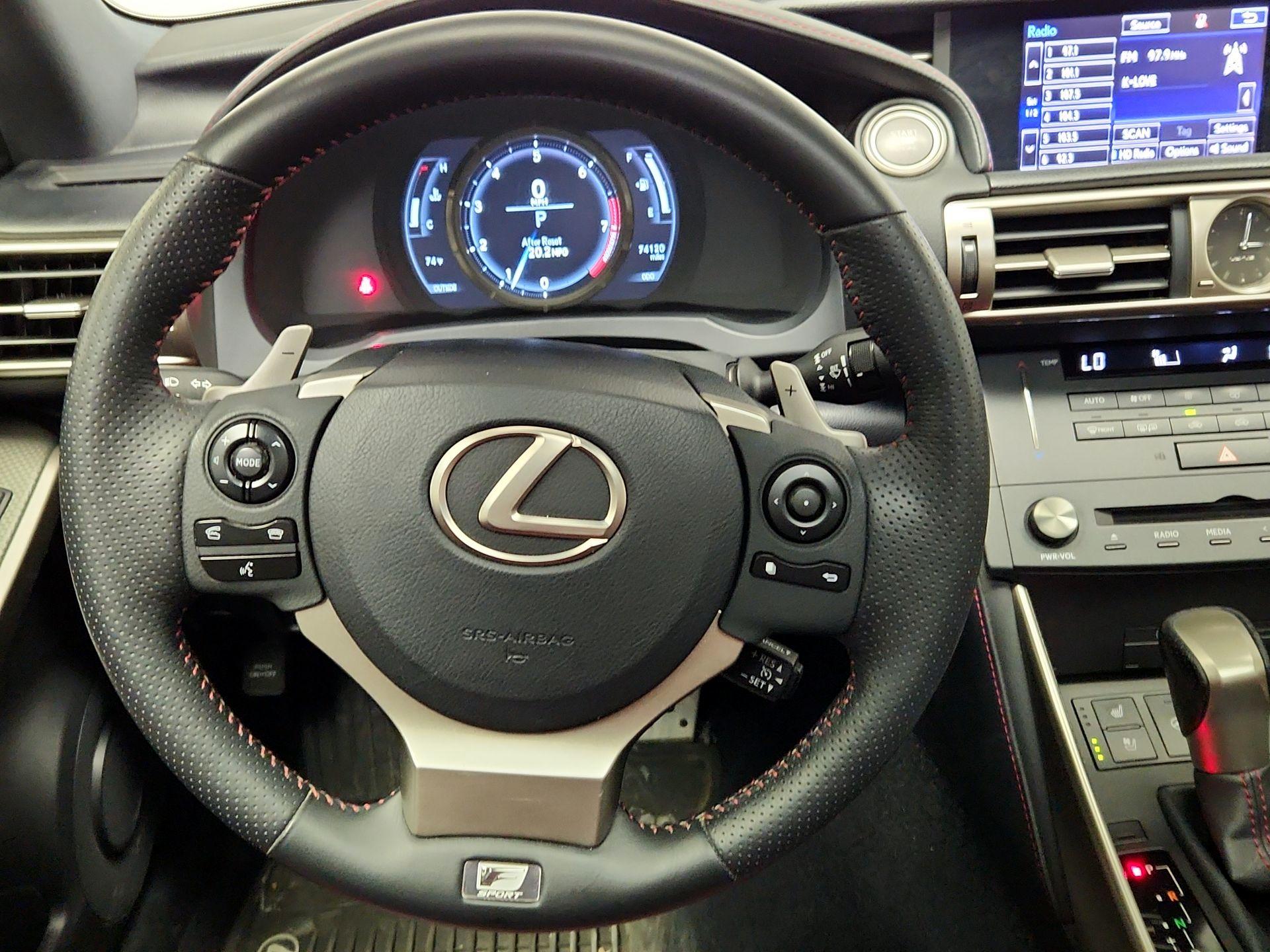 Thumbnail: 2015 Lexus IS - 10