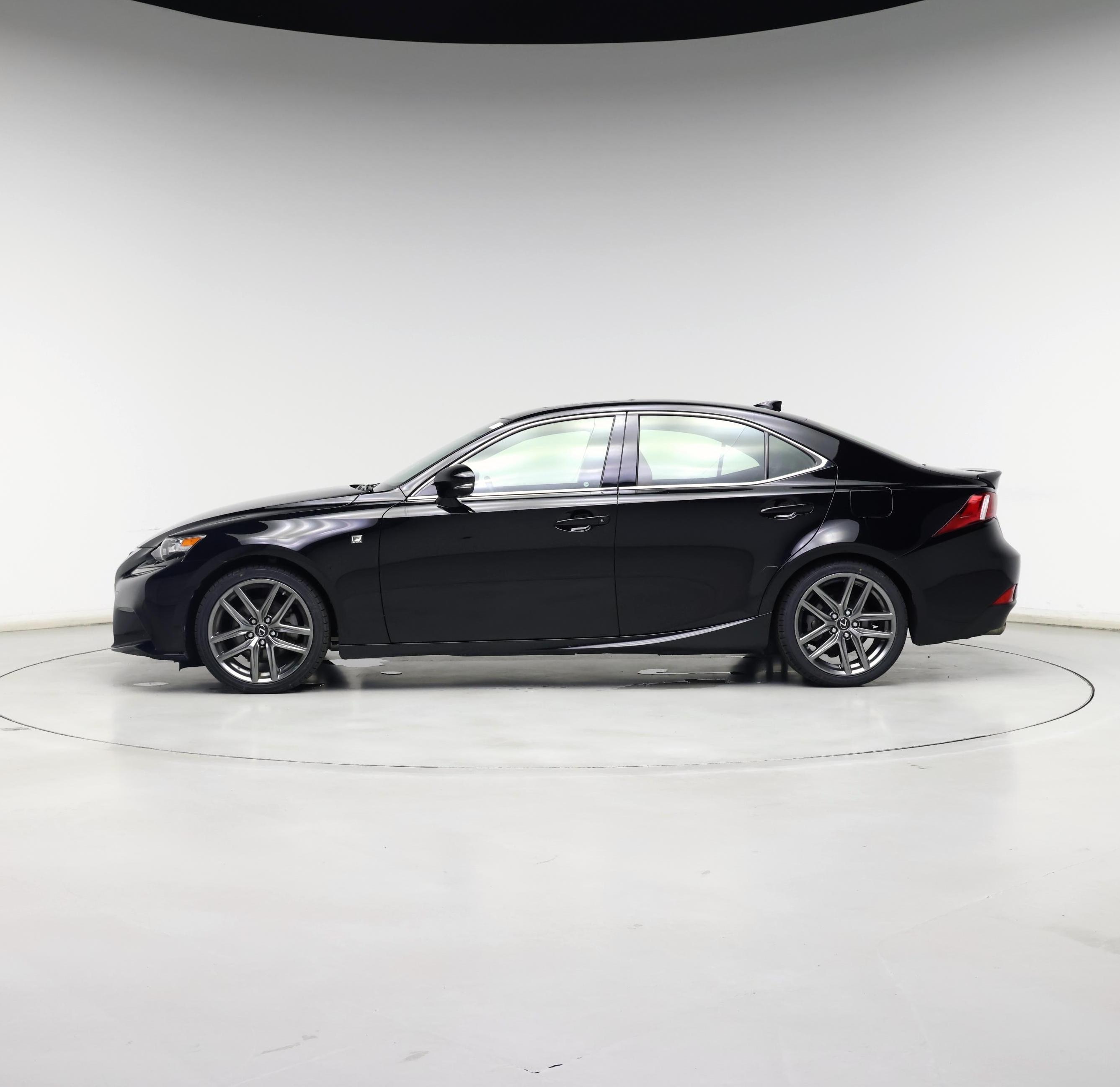 Thumbnail: 2015 Lexus IS - 3