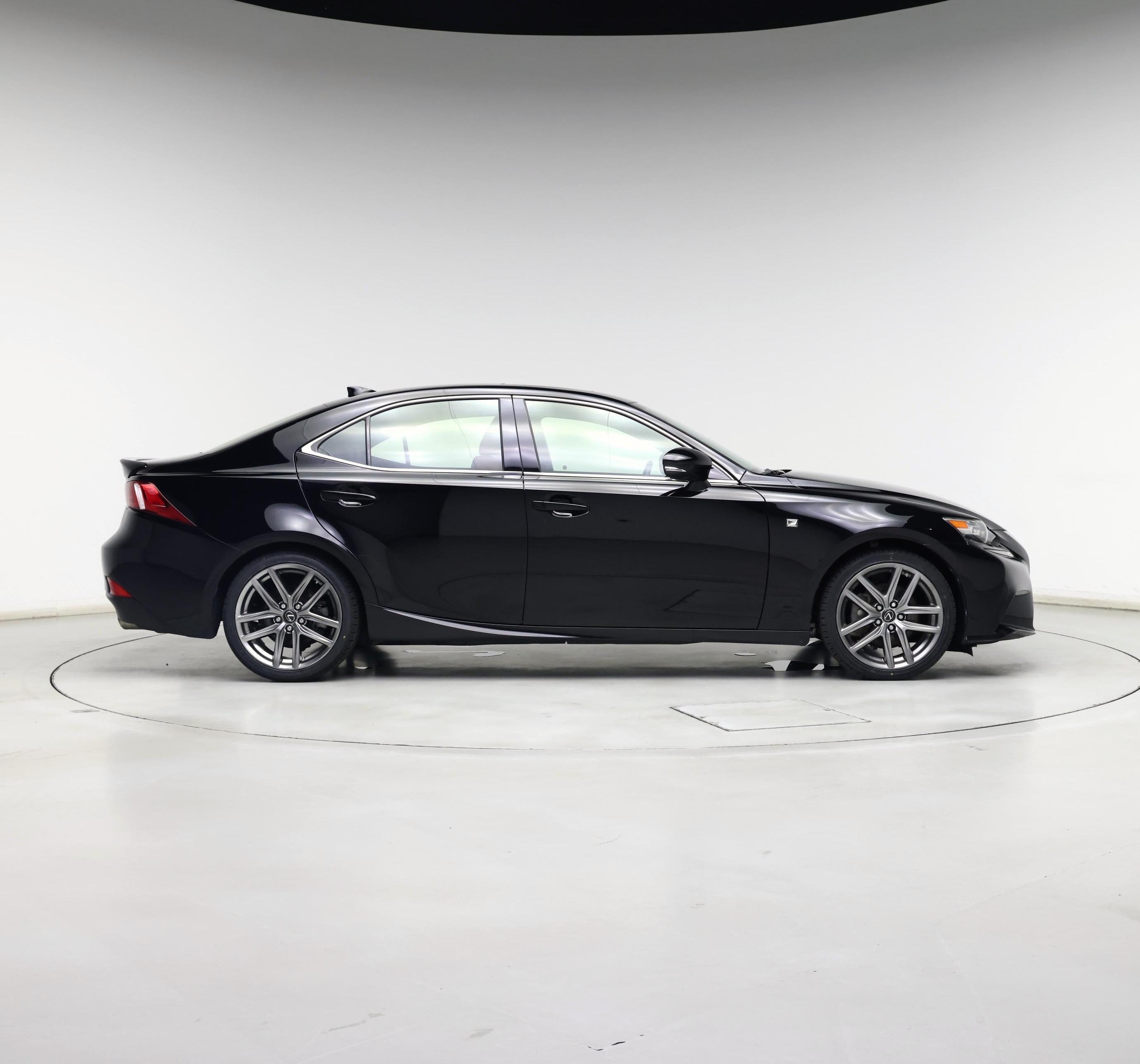 Thumbnail: 2015 Lexus IS - 7