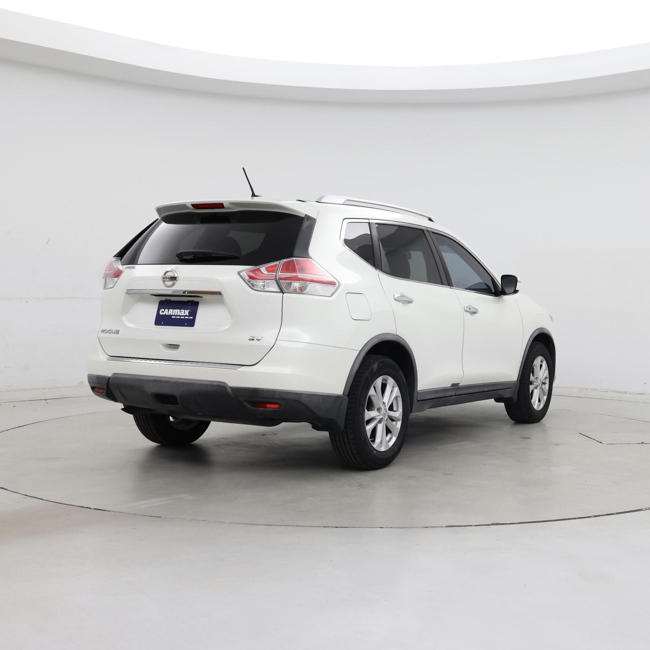 Thumbnail: 2016 Nissan Rogue - 8
