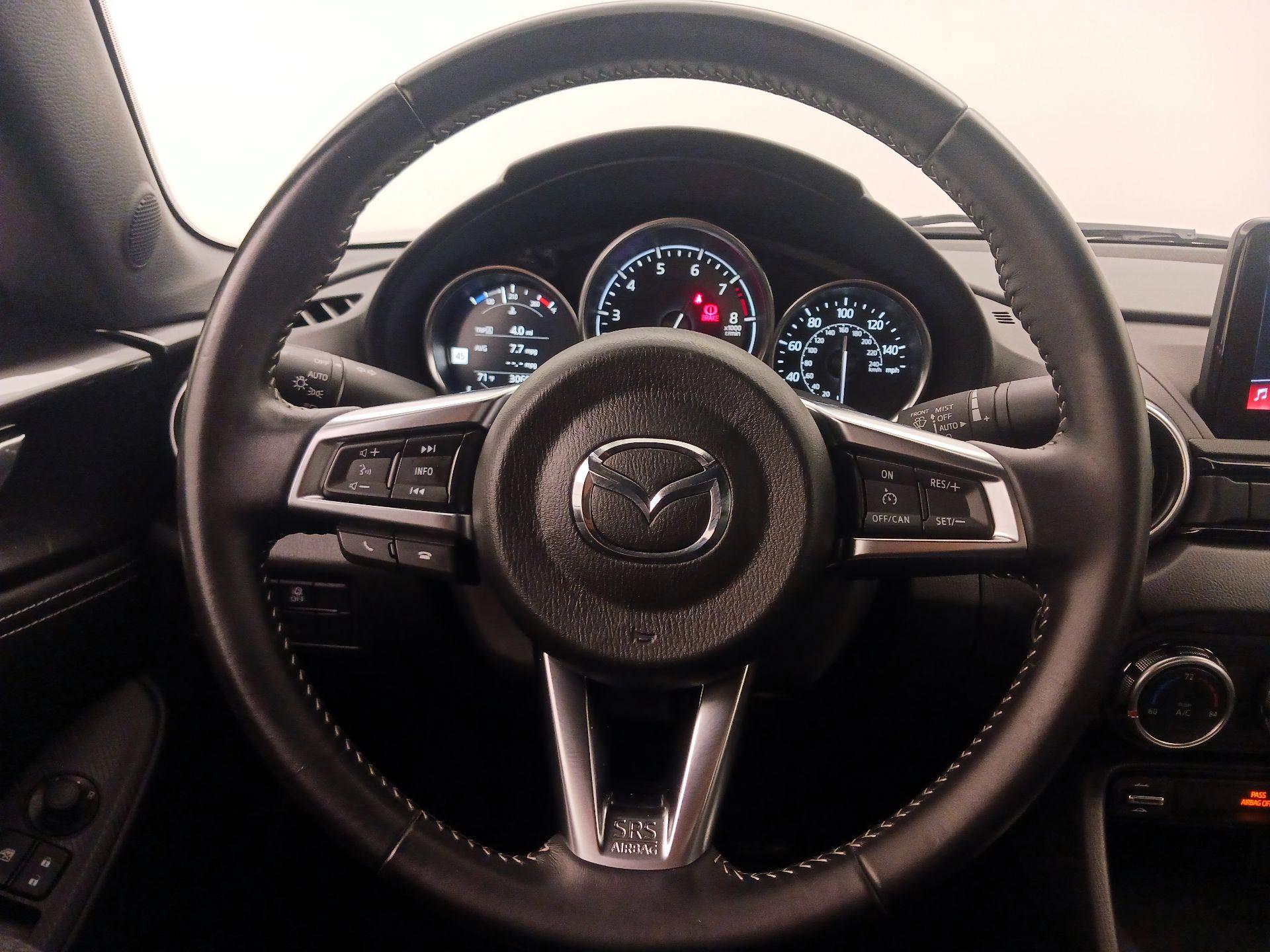 Thumbnail: 2023 Mazda MX-5 Miata - 10