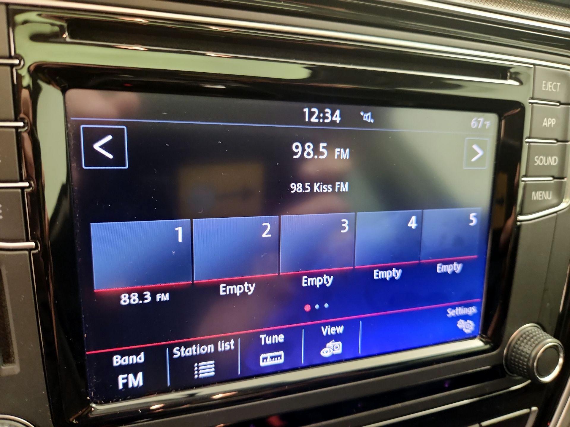 Thumbnail: 2019 Volkswagen Passat - 15