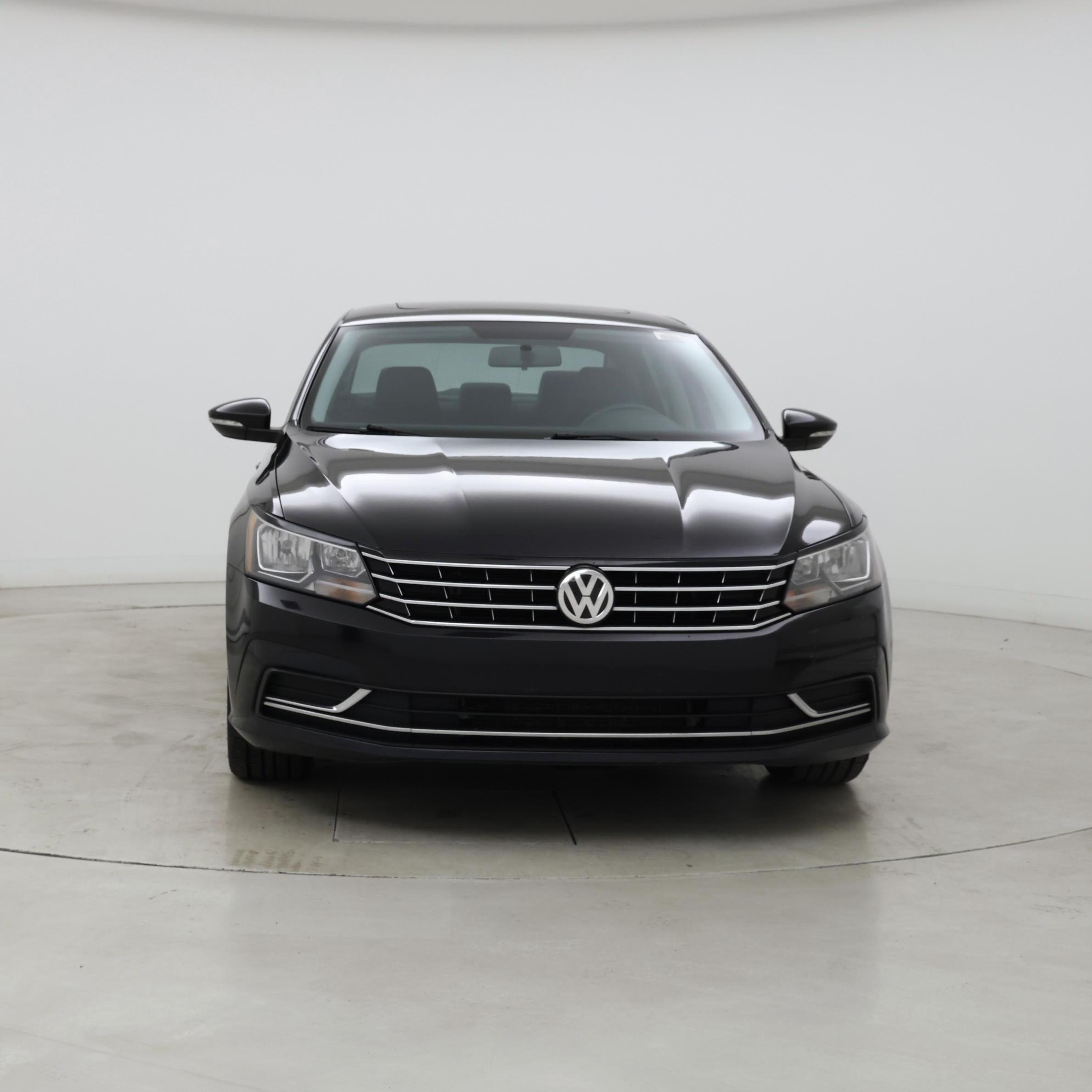 Thumbnail: 2019 Volkswagen Passat - 5
