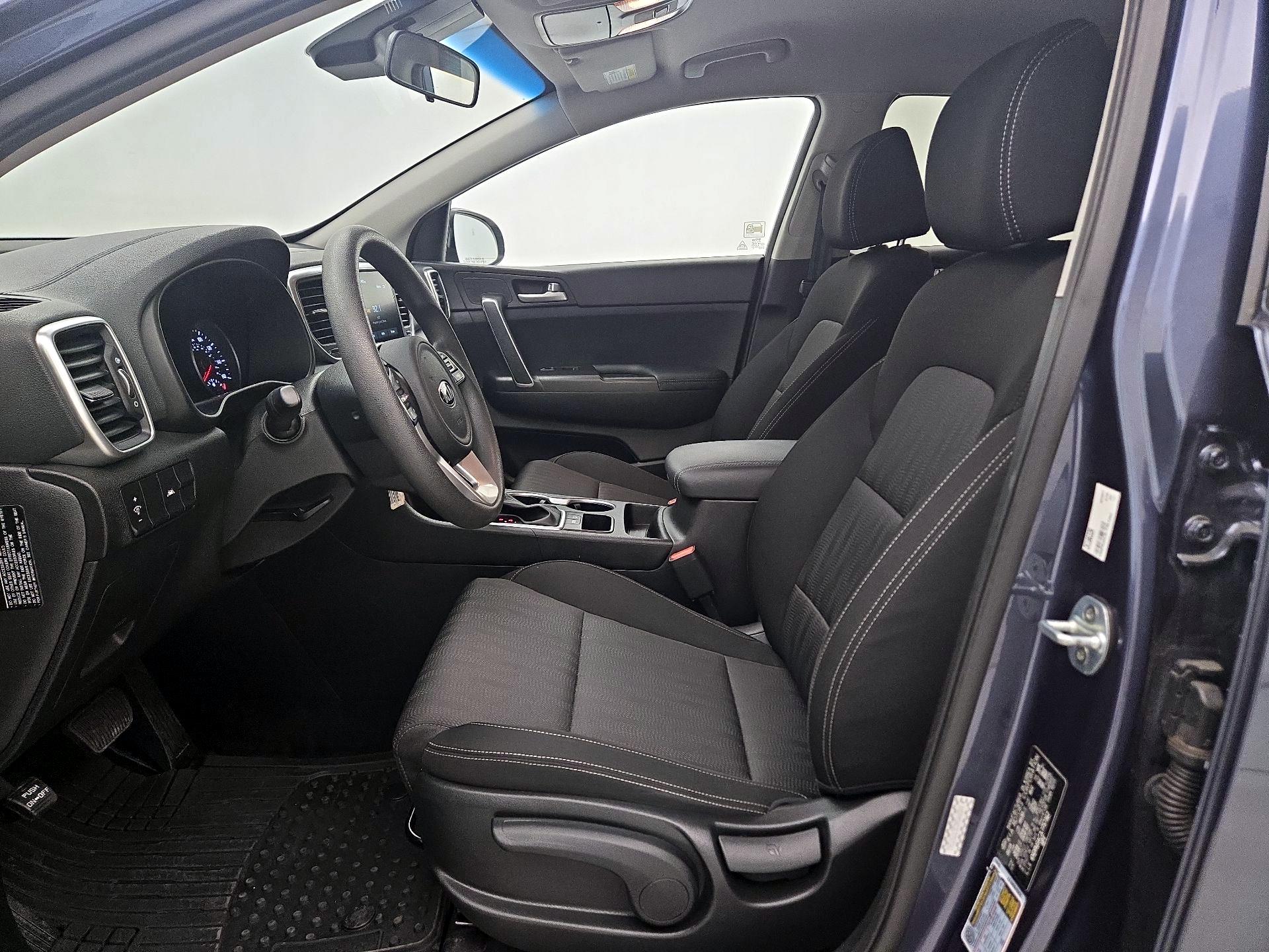 Thumbnail: 2020 Kia Sportage - 11