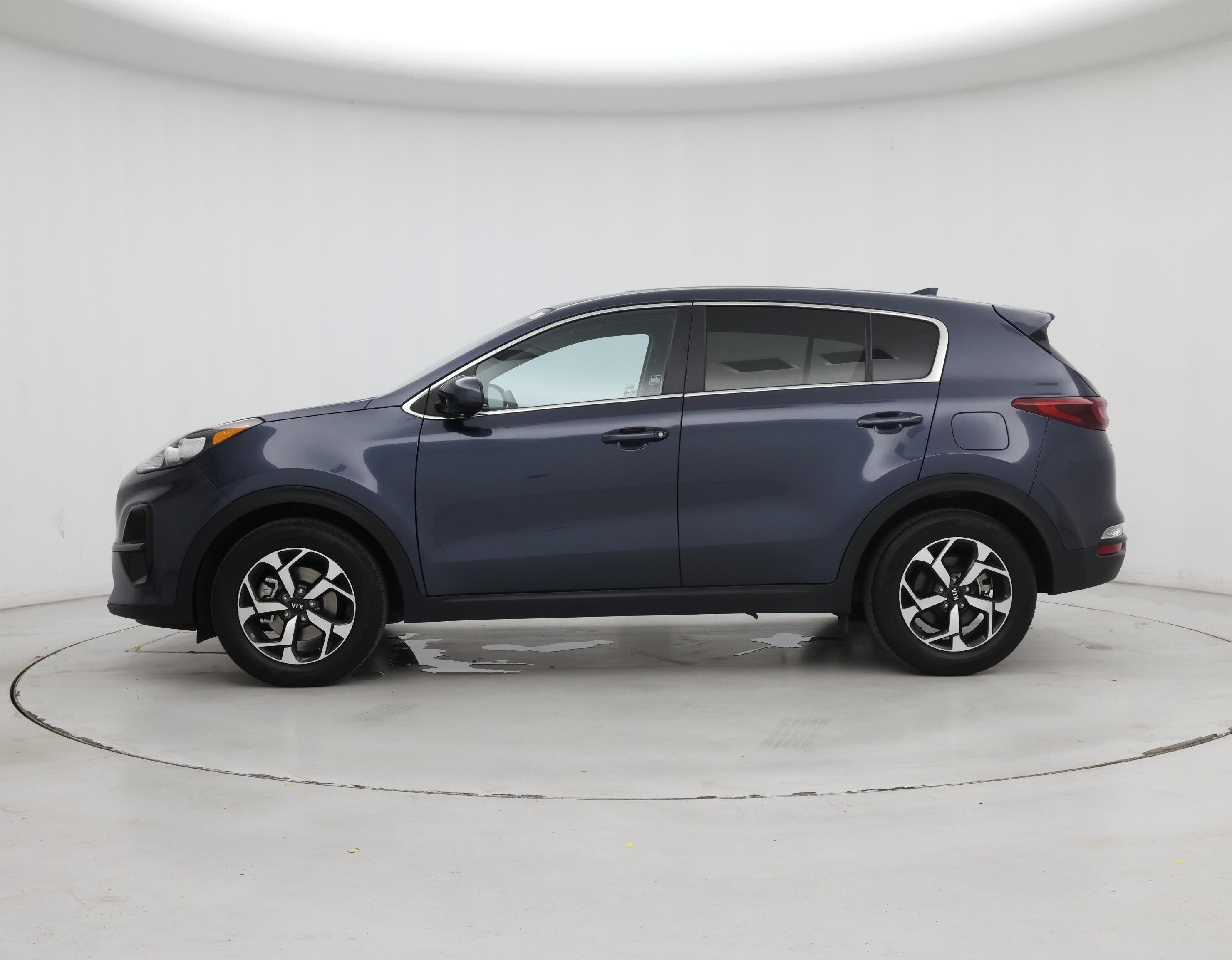 Thumbnail: 2020 Kia Sportage - 3