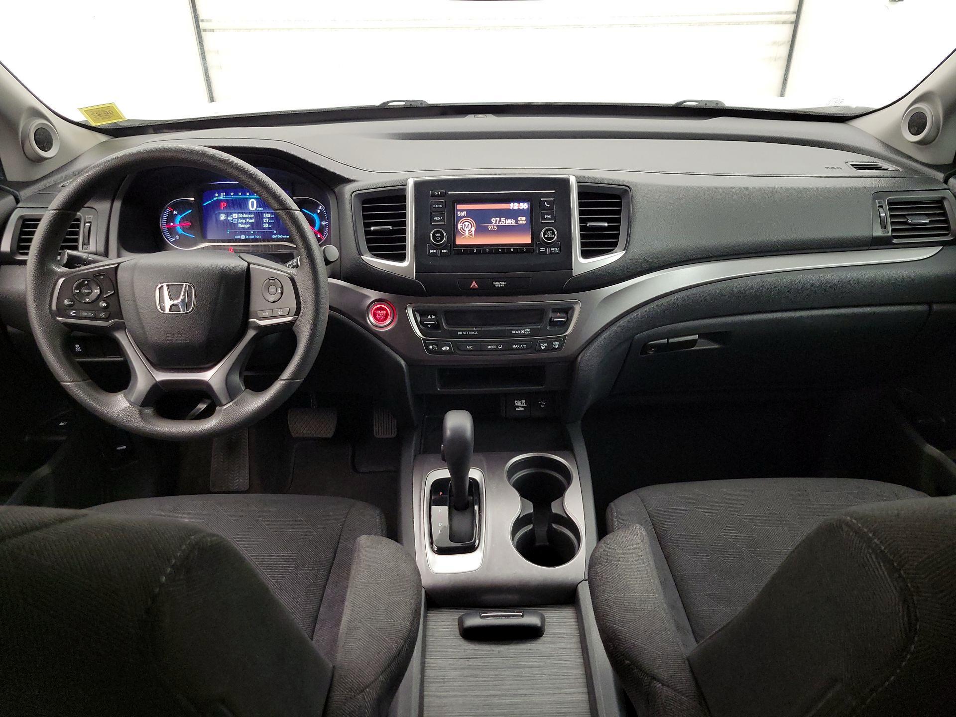 Thumbnail: 2019 Honda Pilot - 9