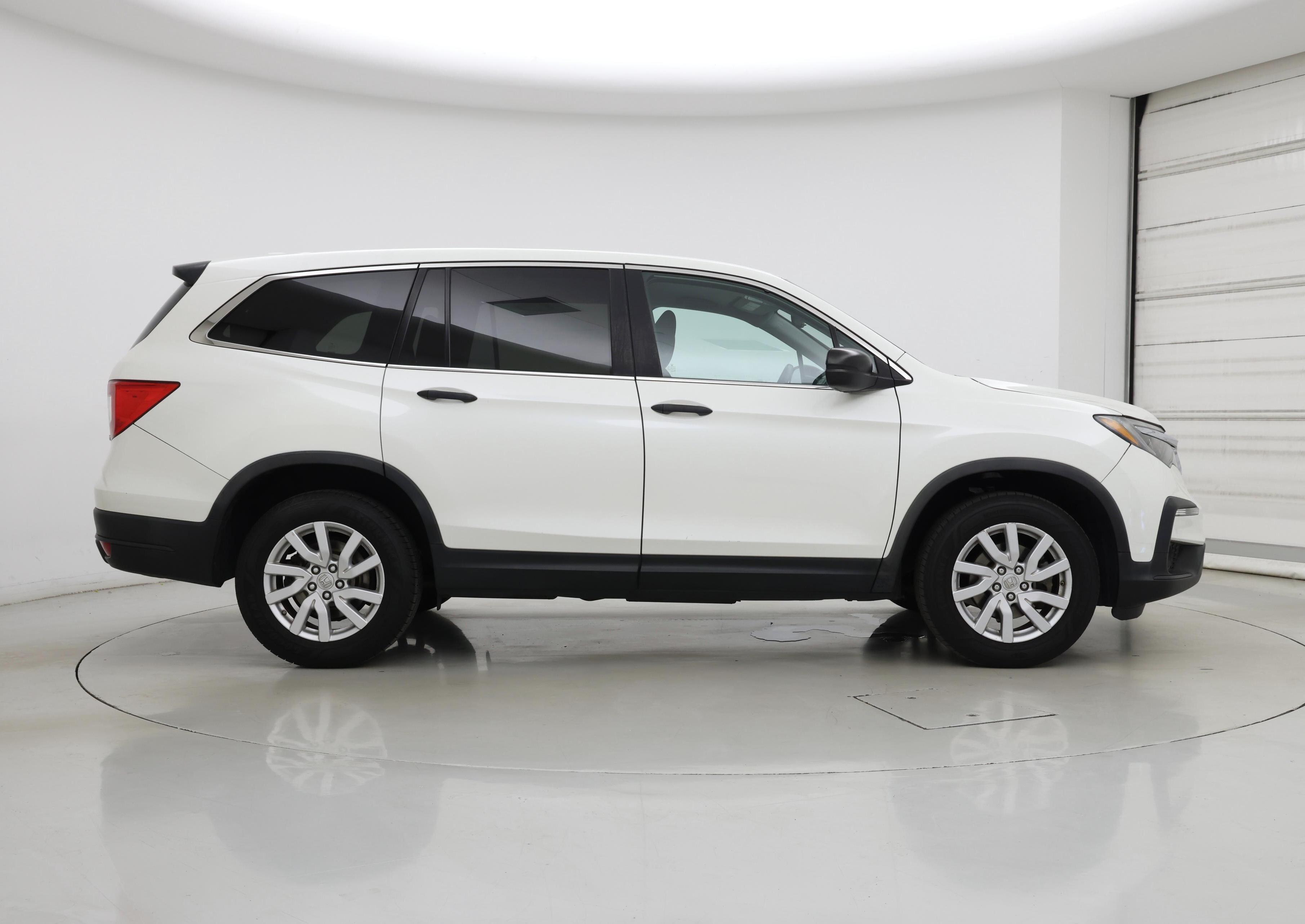 Thumbnail: 2019 Honda Pilot - 7