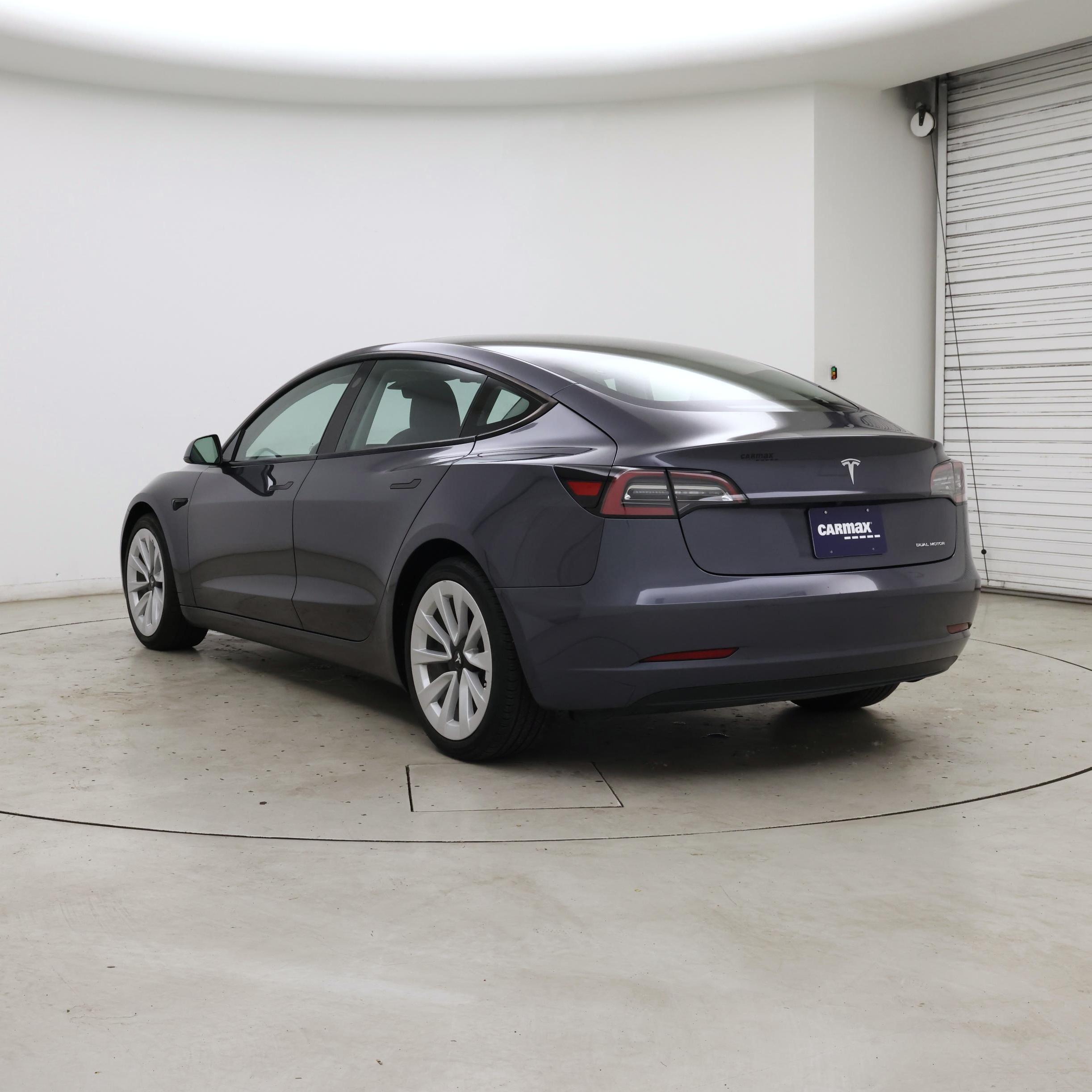 Thumbnail: 2023 Tesla Model 3 - 2
