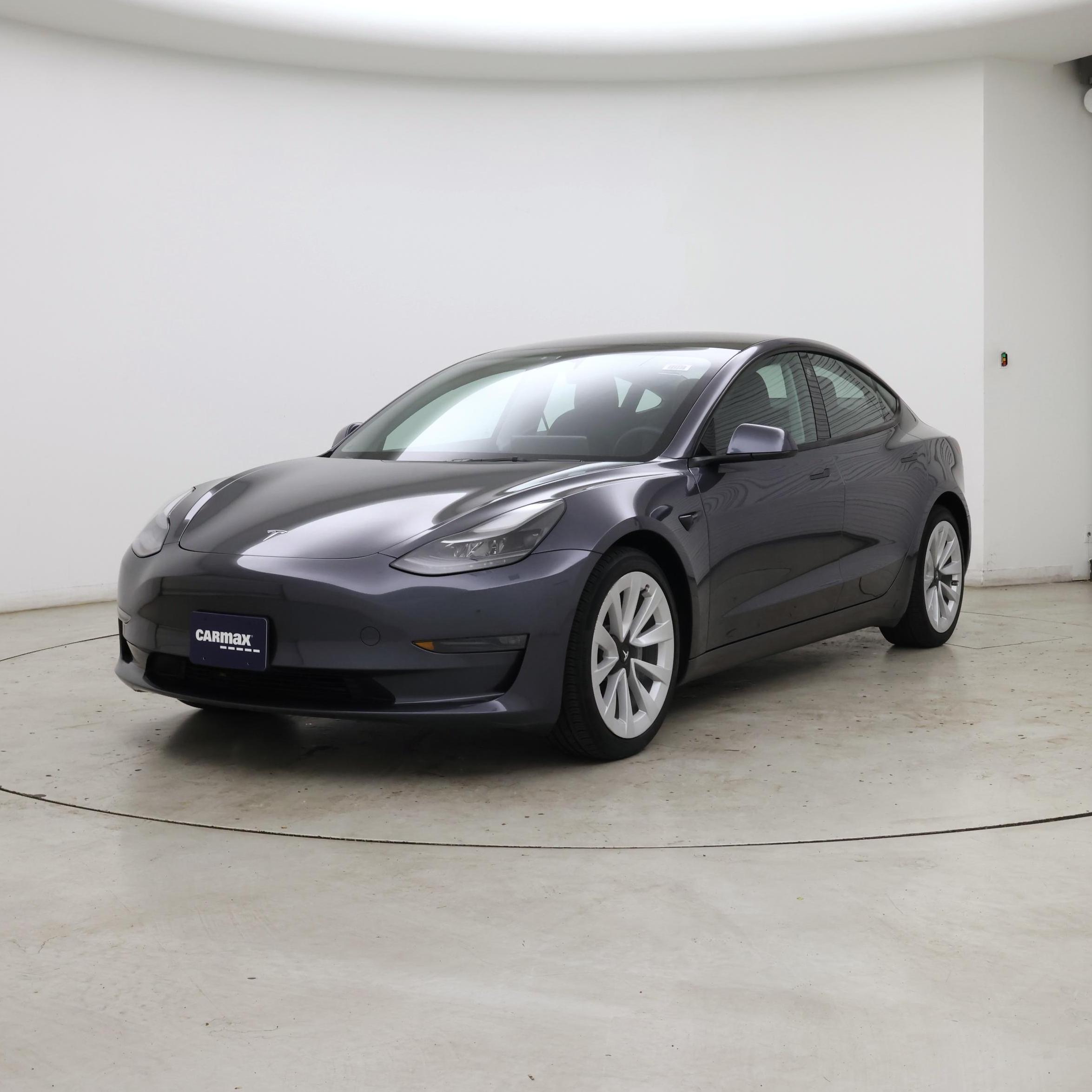 Thumbnail: 2023 Tesla Model 3 - 4