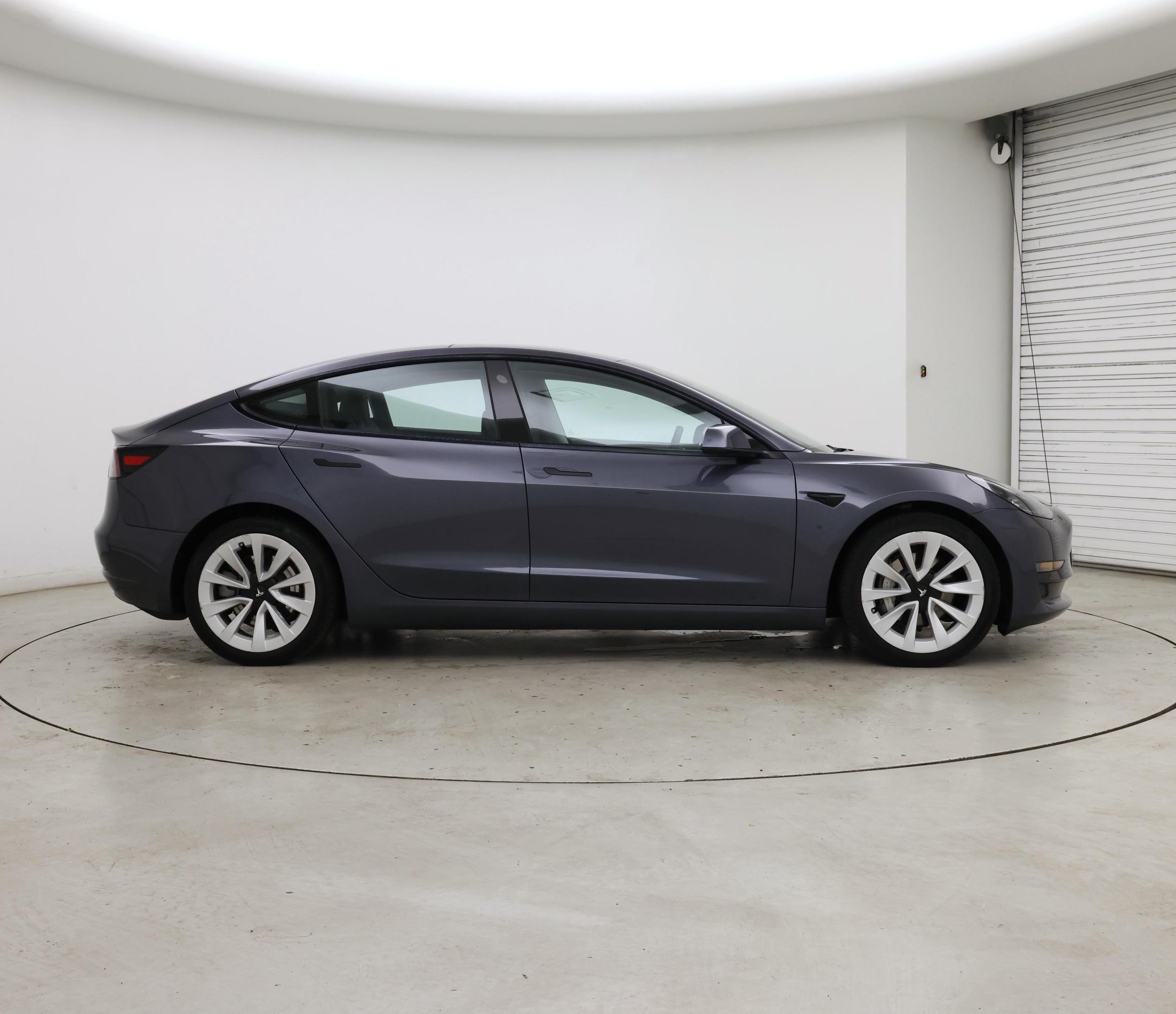Thumbnail: 2023 Tesla Model 3 - 7
