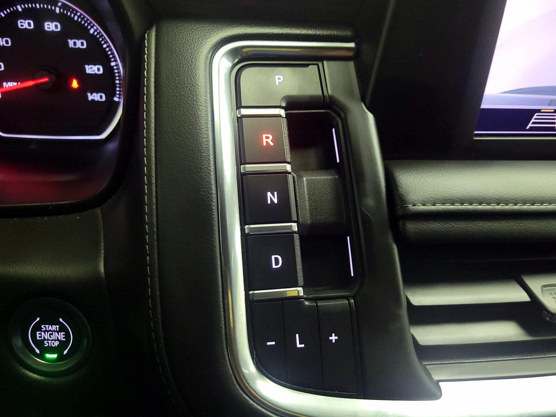 Thumbnail: 2023 Chevrolet Tahoe - 17