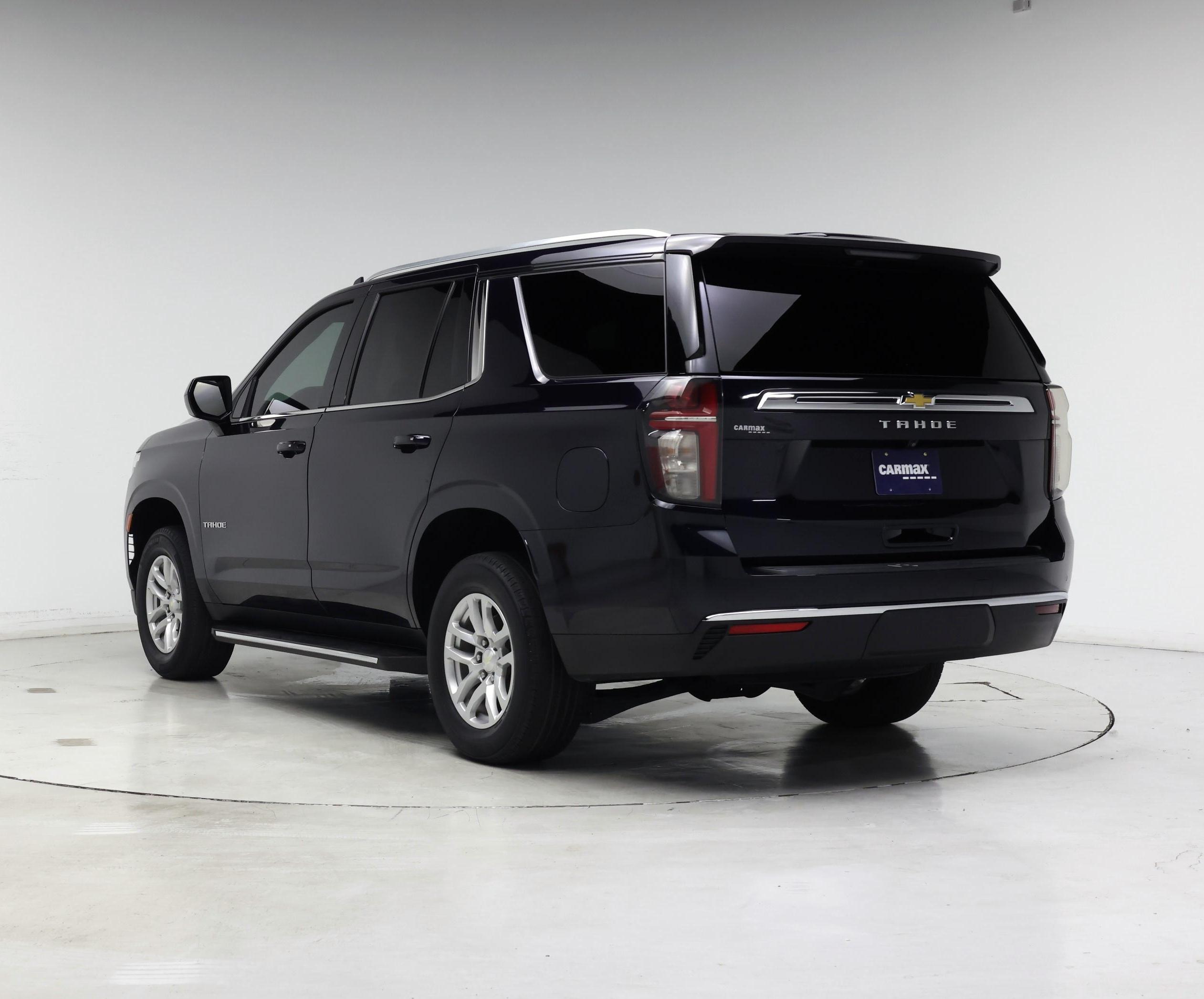 Thumbnail: 2023 Chevrolet Tahoe - 2