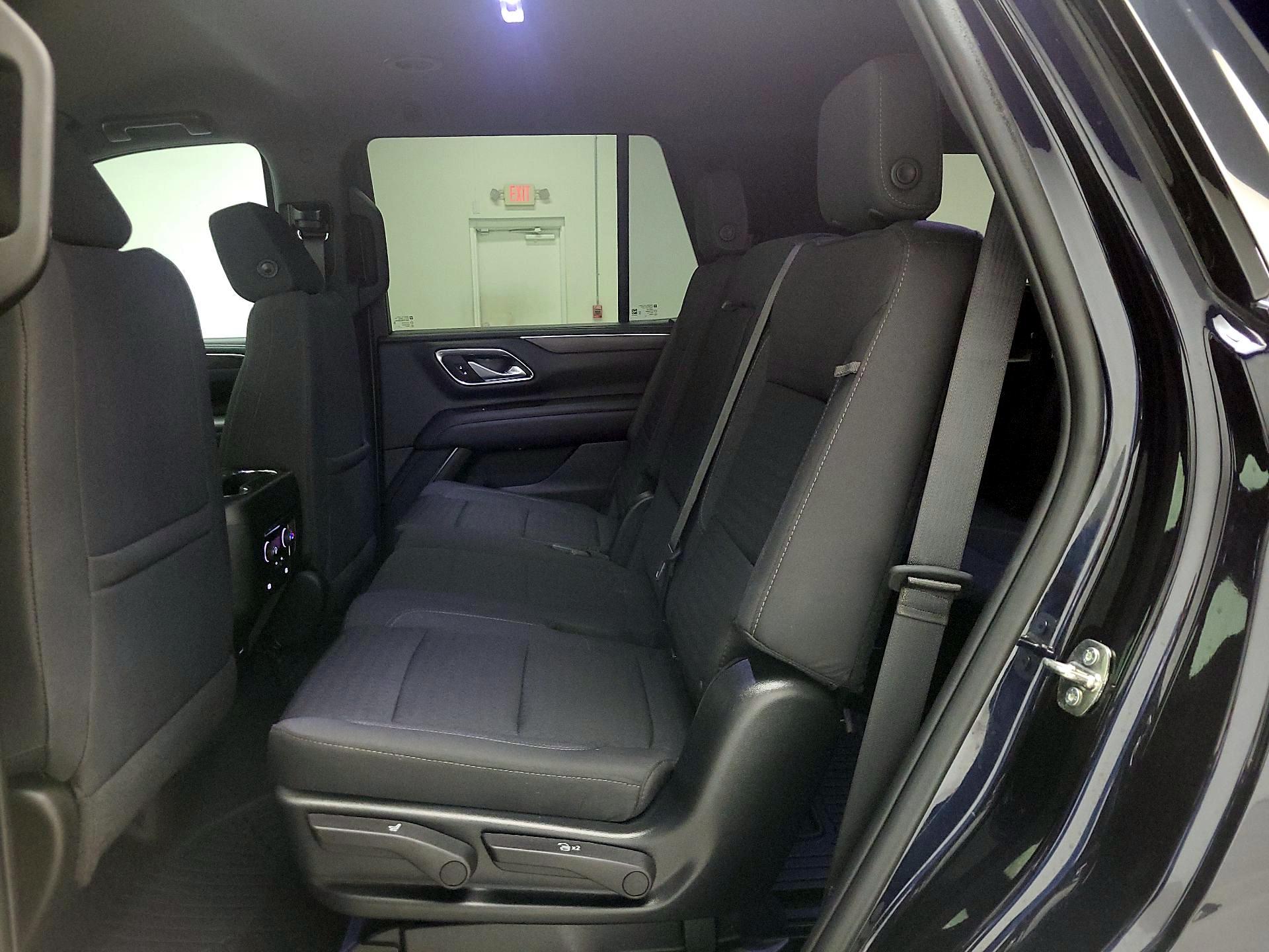 Thumbnail: 2023 Chevrolet Tahoe - 19