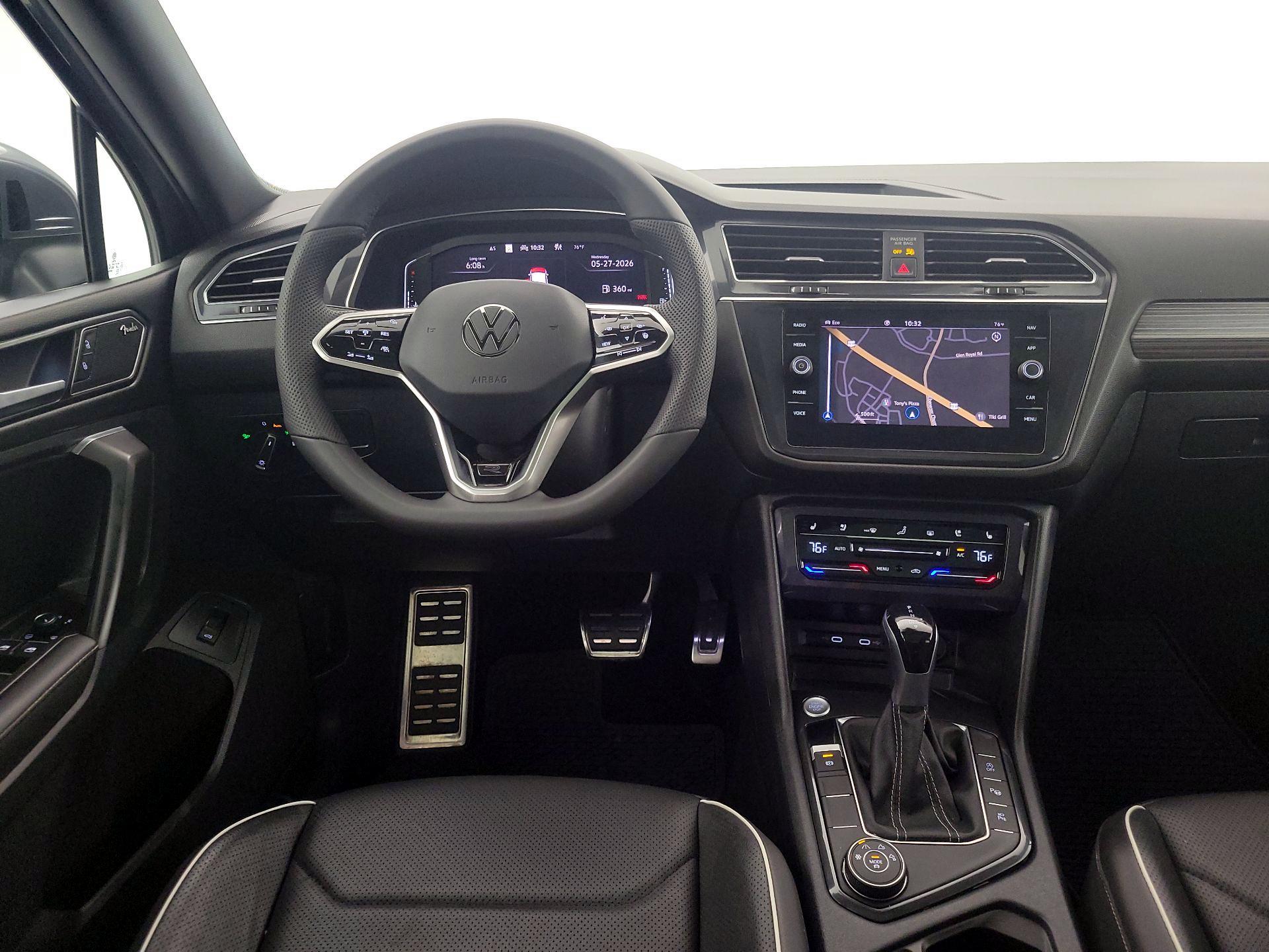 Thumbnail: 2022 Volkswagen Tiguan - 10