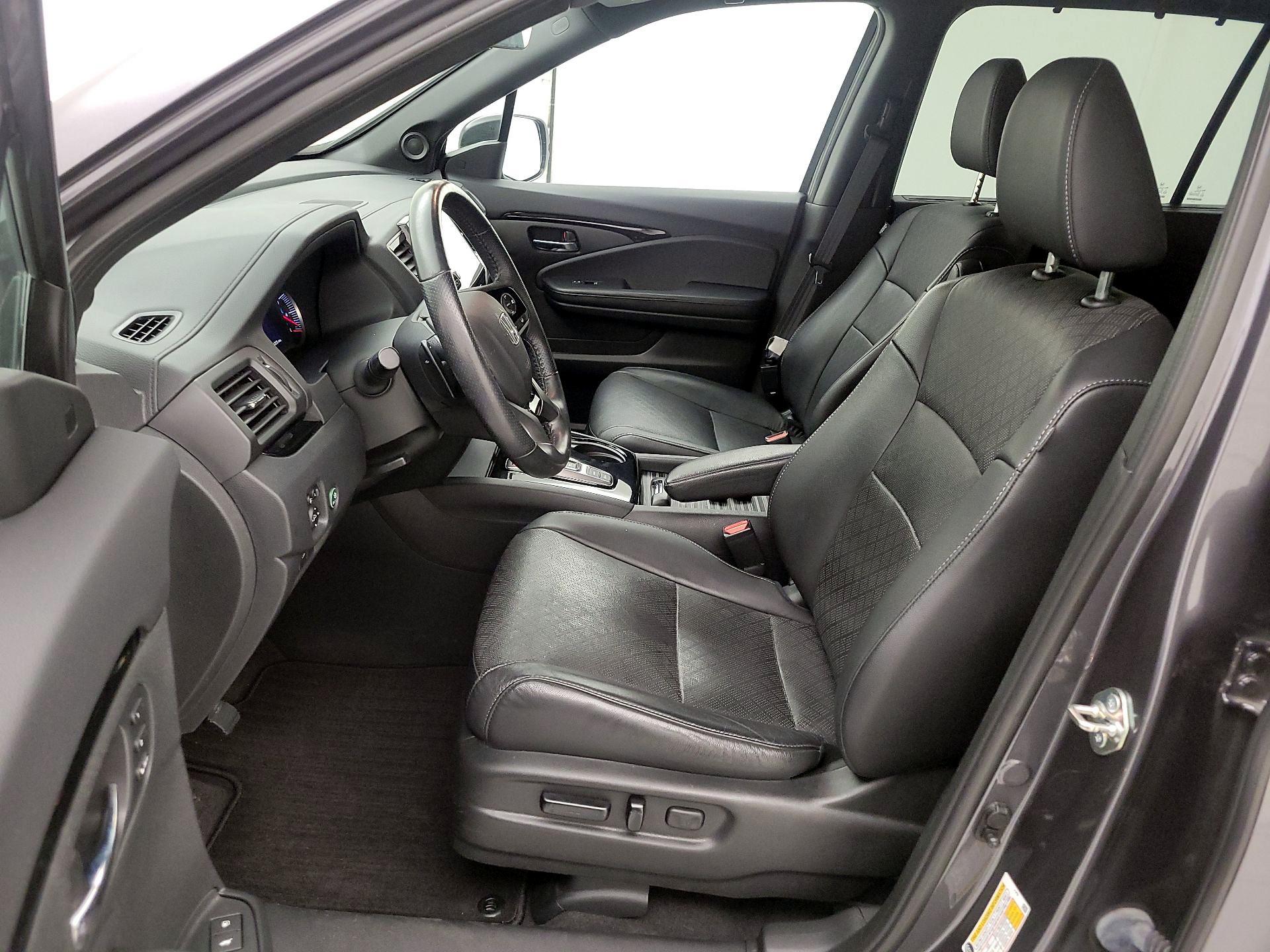 Thumbnail: 2019 Honda Passport - 11