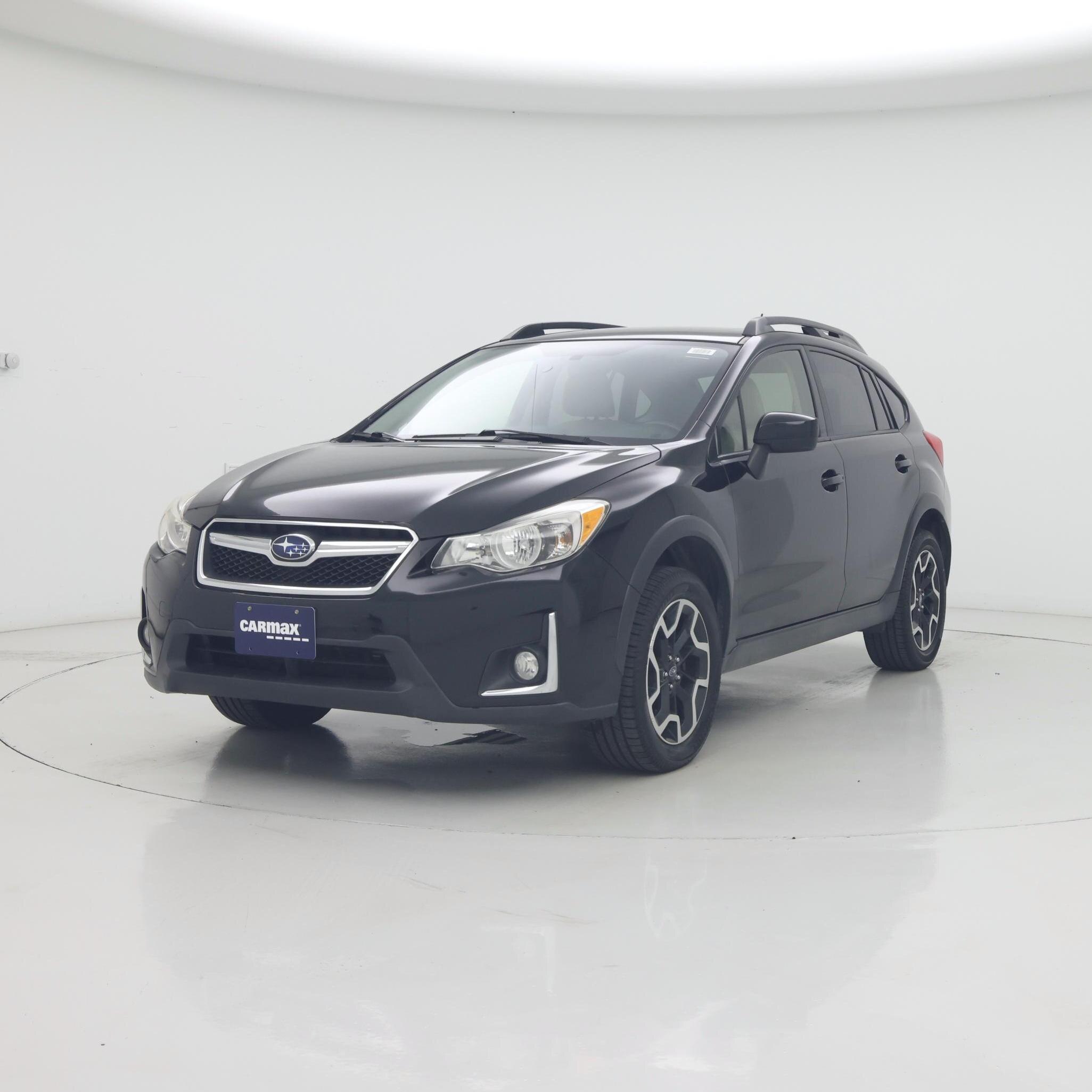 Thumbnail: 2017 Subaru Crosstrek - 4