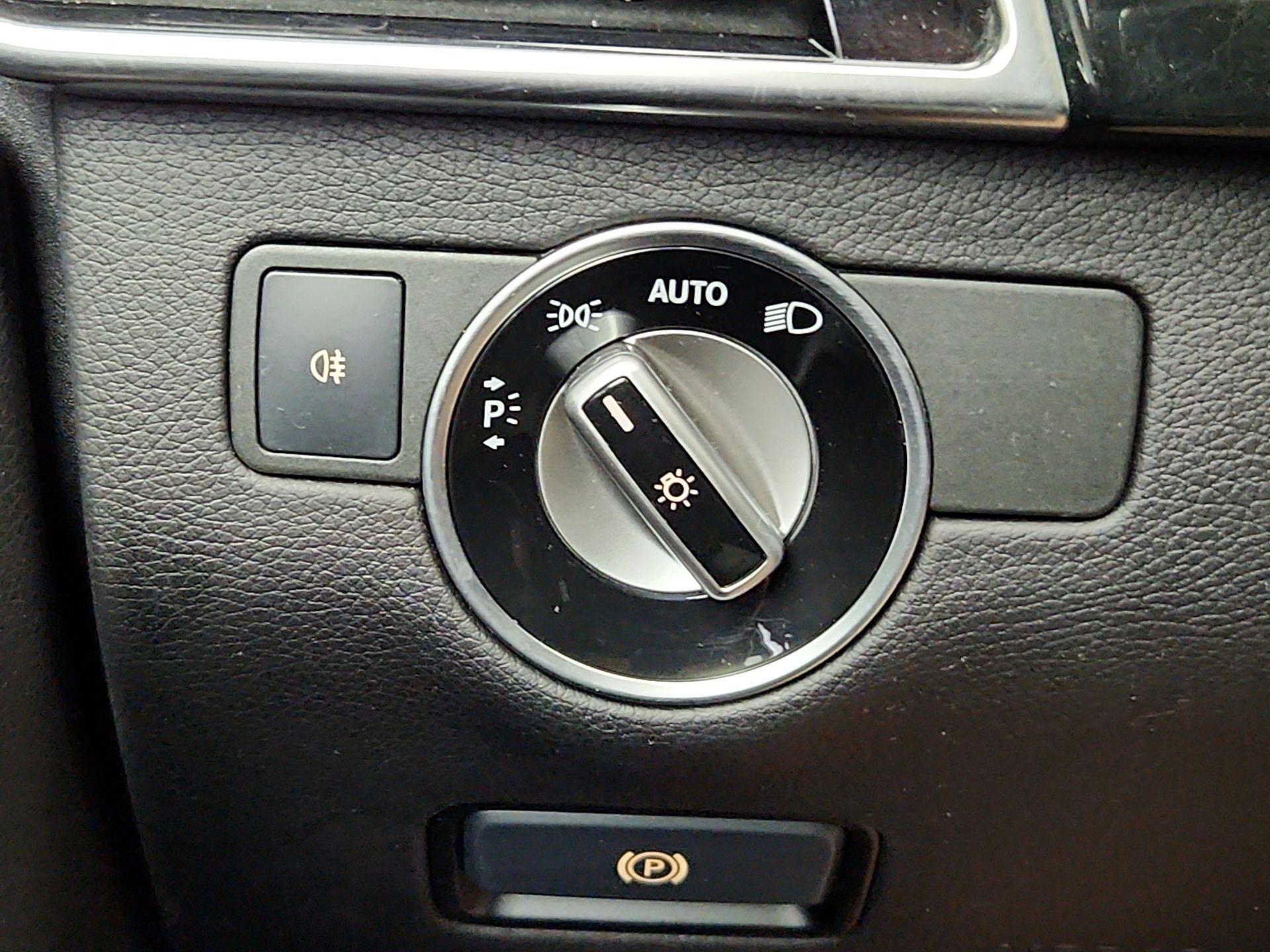 Thumbnail: 2016 Mercedes-Benz GLE - 13
