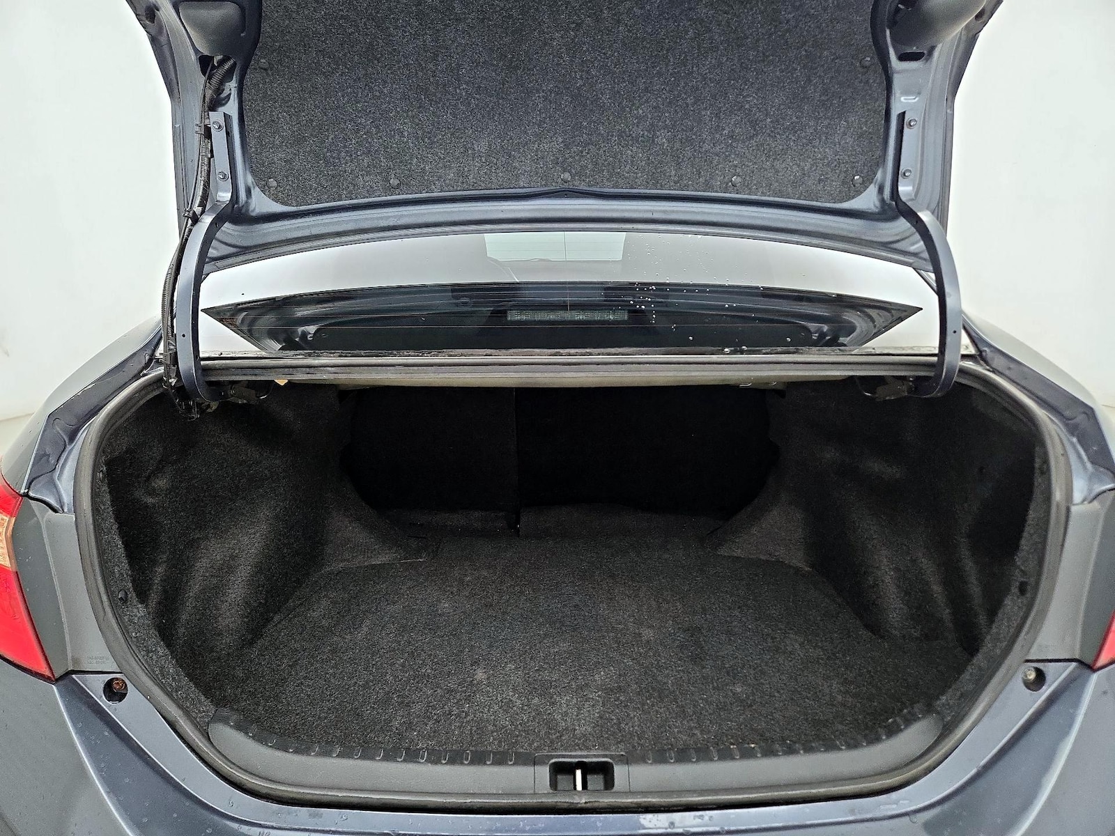 2017 Toyota Corolla LE - Photo 21