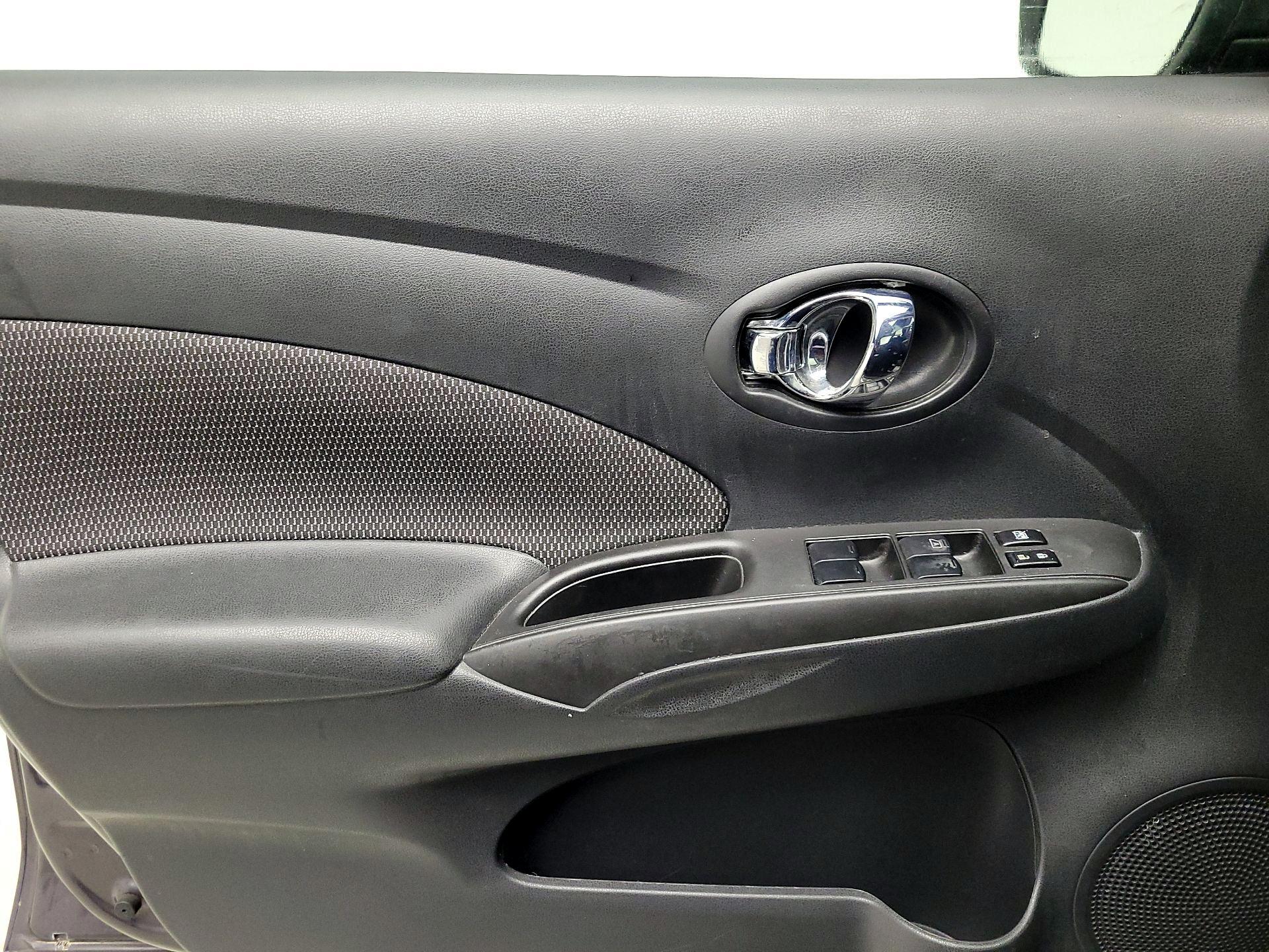 Thumbnail: 2015 Nissan Versa - 12