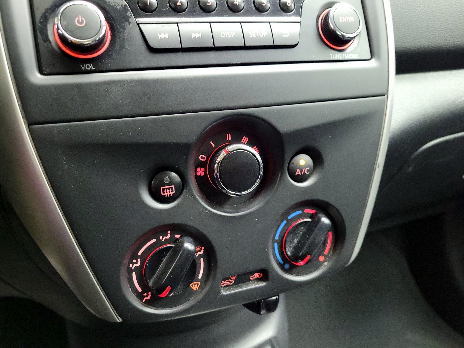 Thumbnail: 2015 Nissan Versa - 15