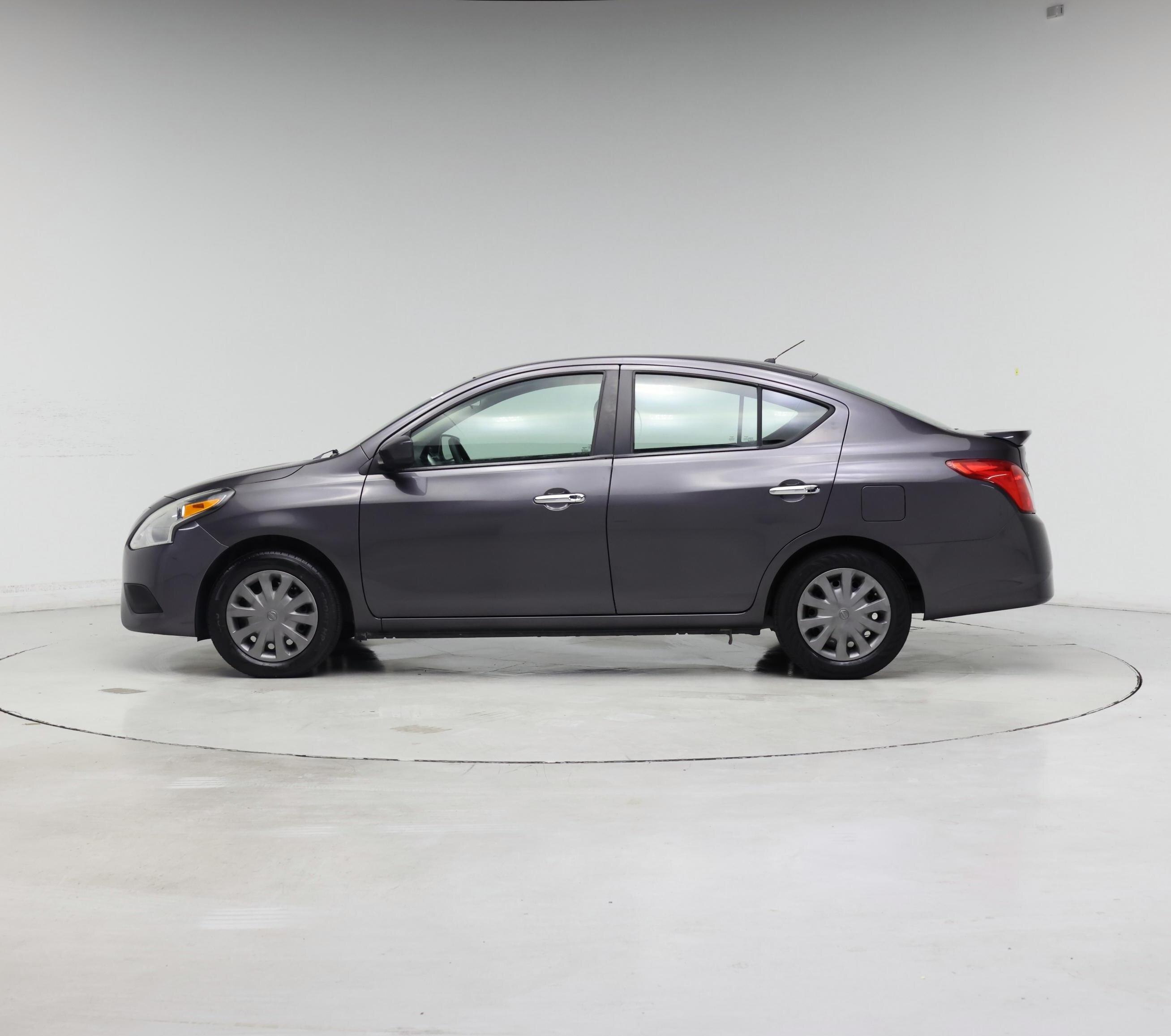 Thumbnail: 2015 Nissan Versa - 3