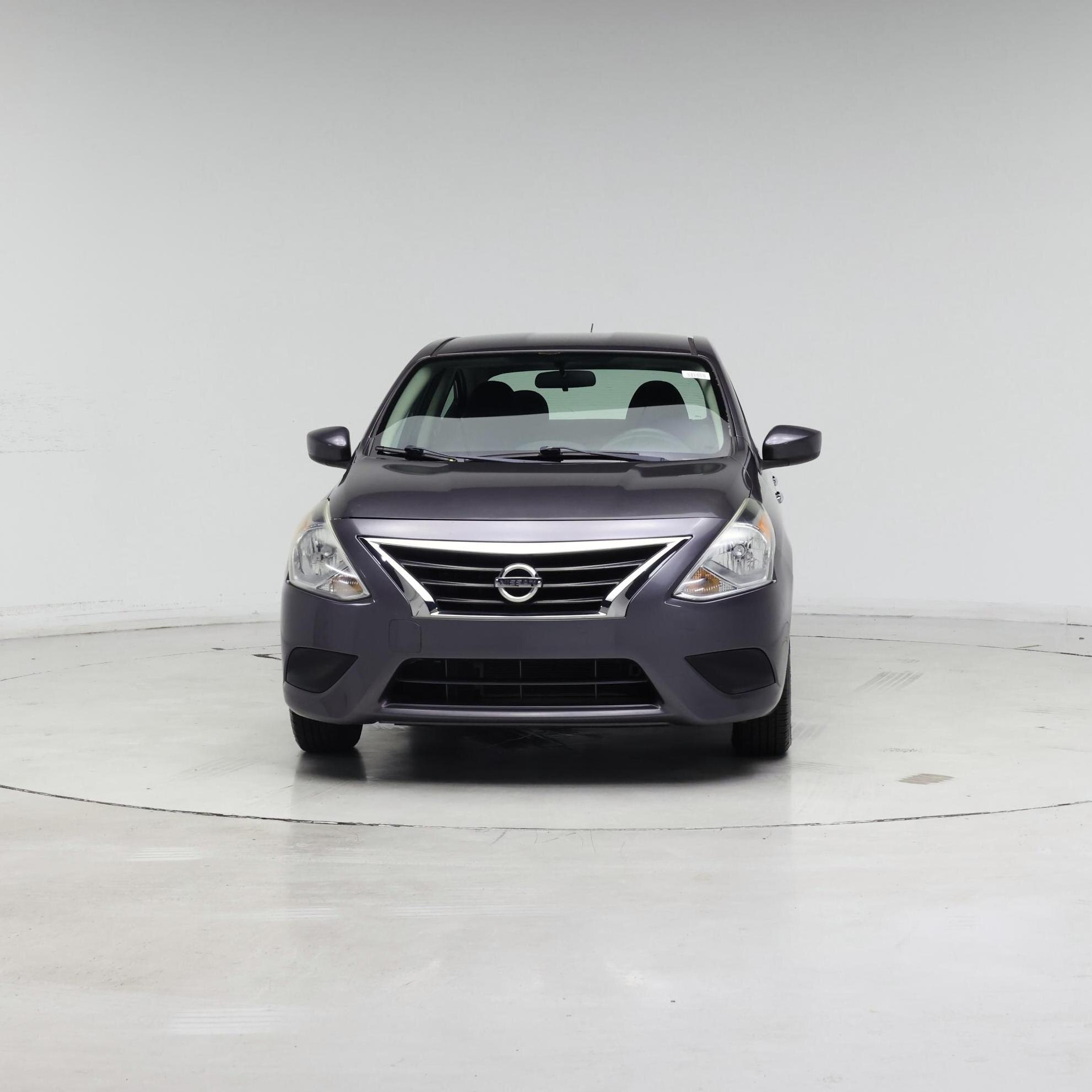 Thumbnail: 2015 Nissan Versa - 5