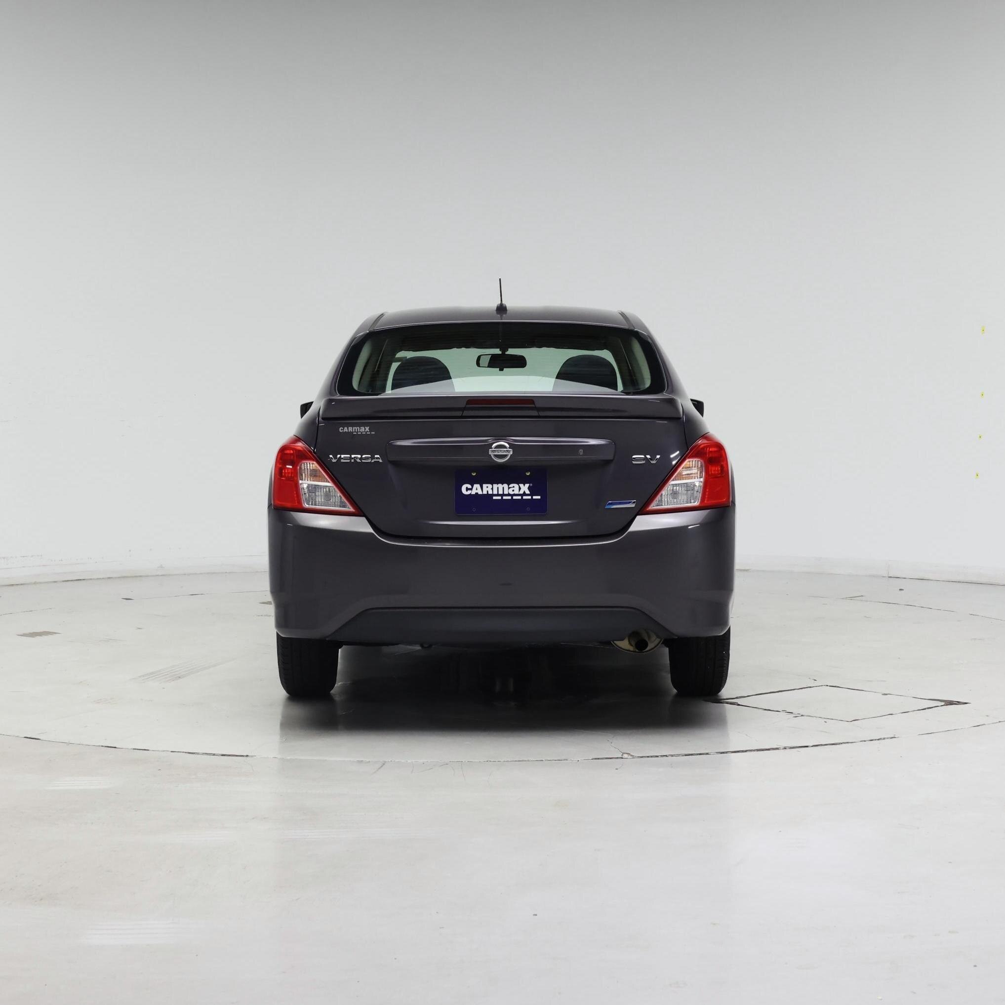 Thumbnail: 2015 Nissan Versa - 6