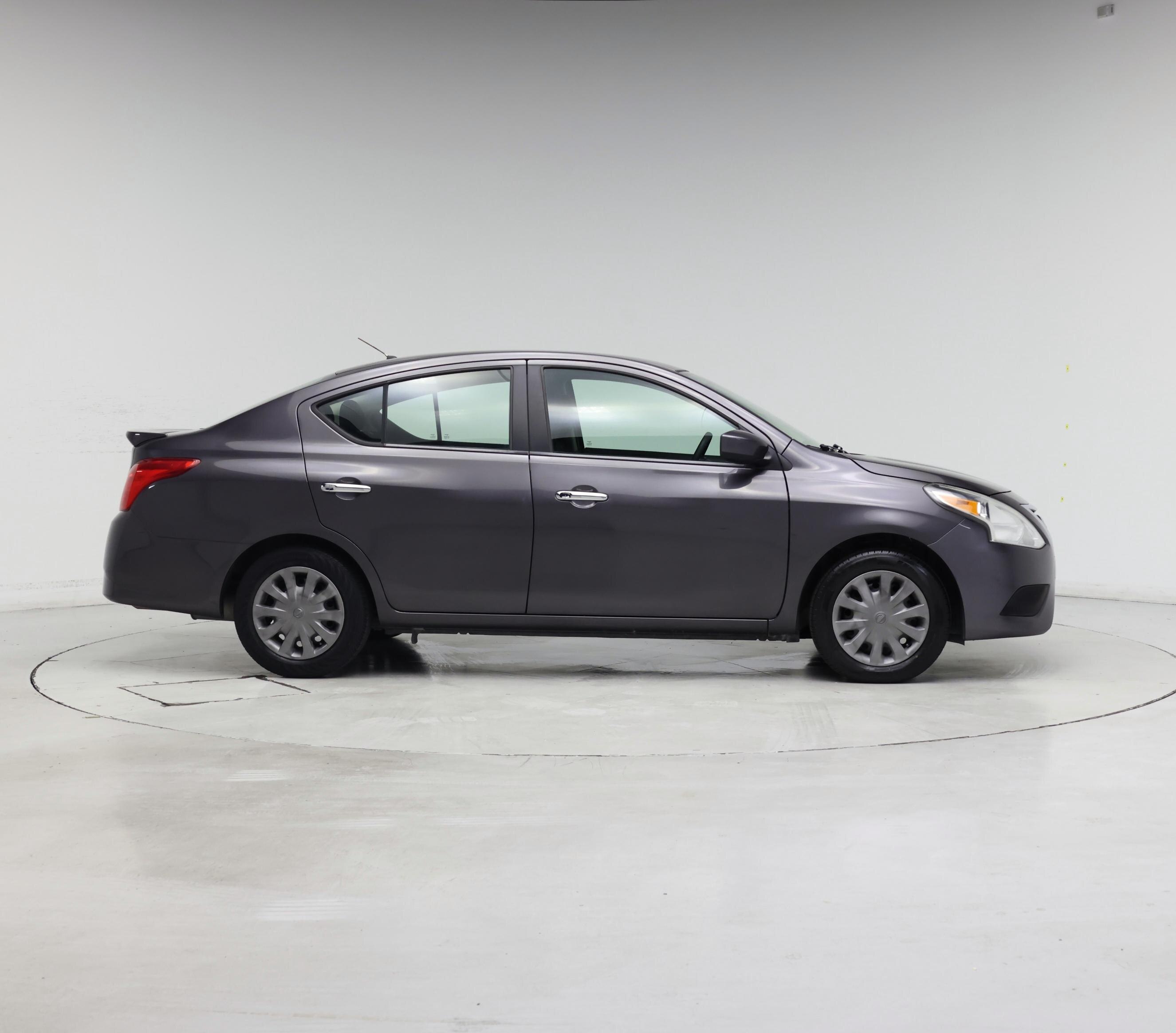 Thumbnail: 2015 Nissan Versa - 7