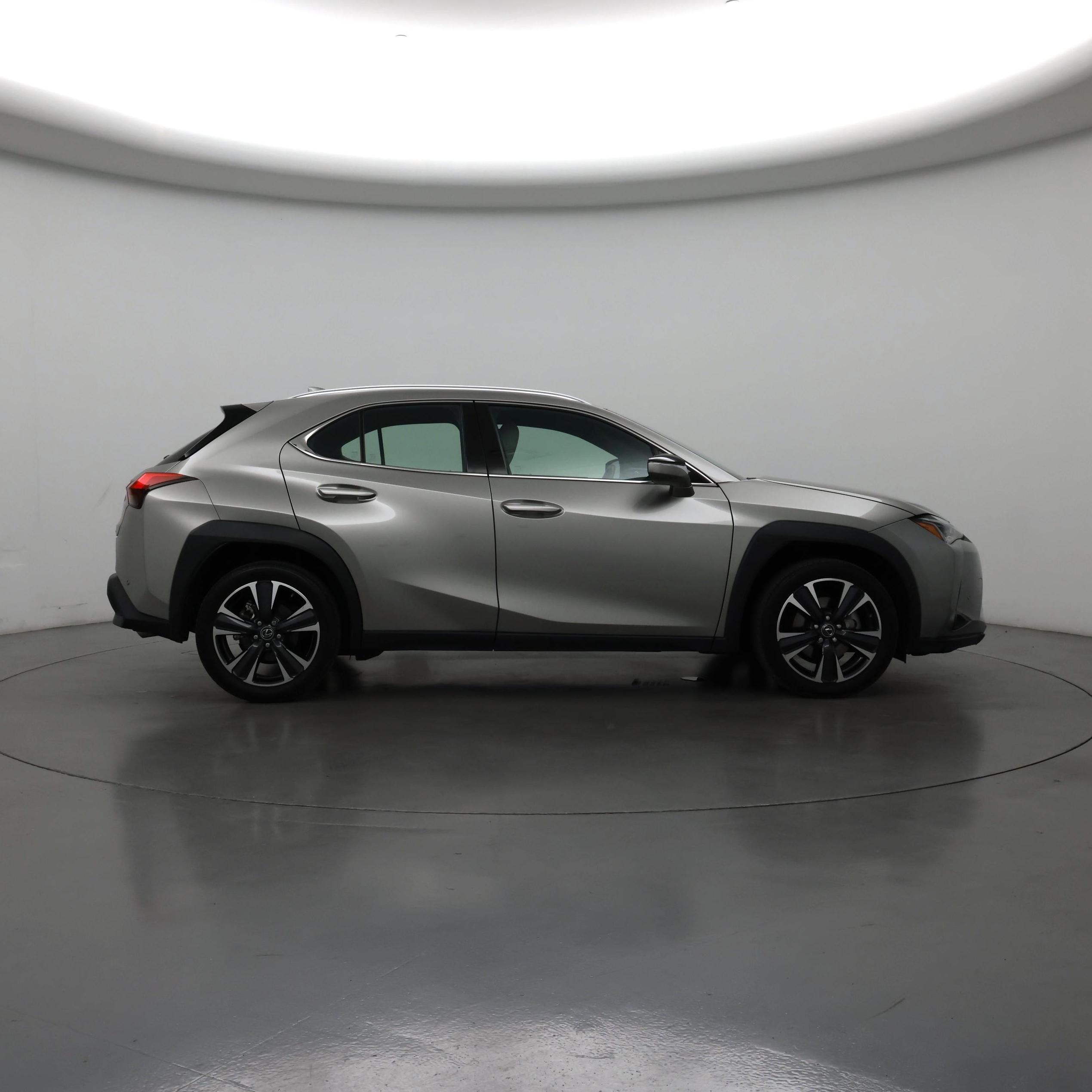 Thumbnail: 2021 Lexus UX - 7