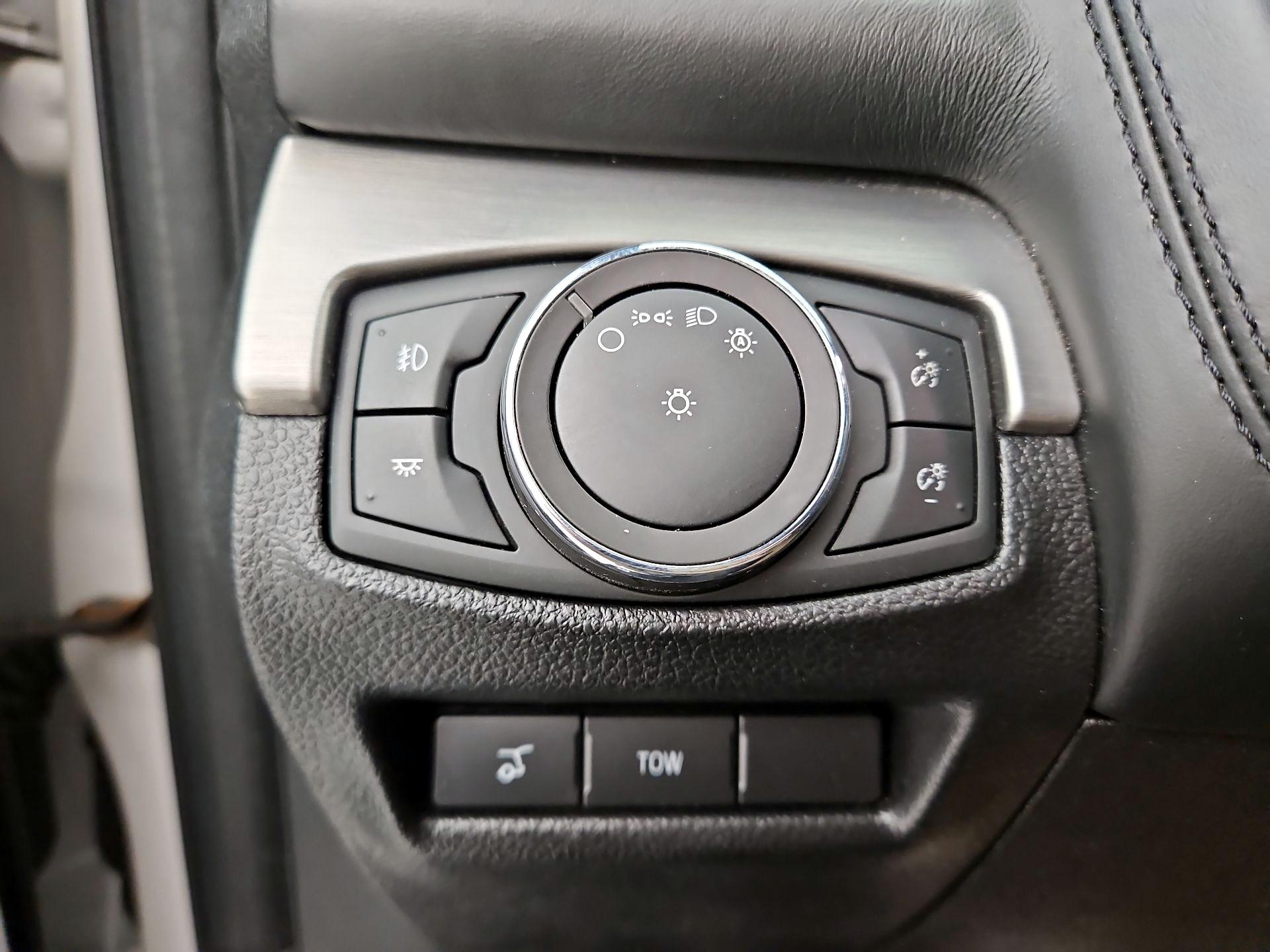 Thumbnail: 2018 Ford Explorer - 13